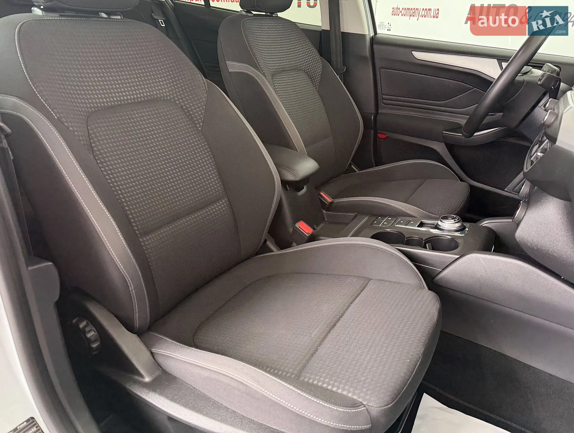 2021 Ford Focus - мініатюра 9