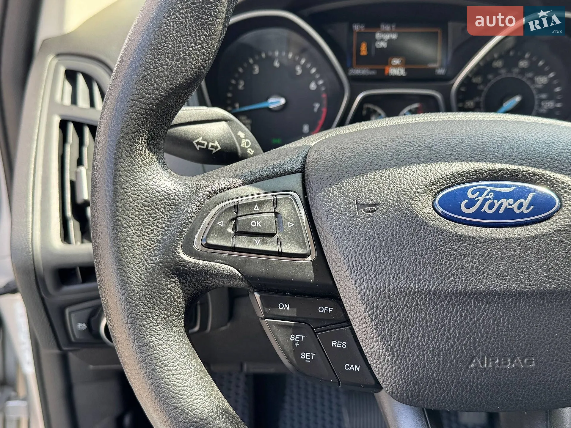 2015 Ford Focus - мініатюра 17