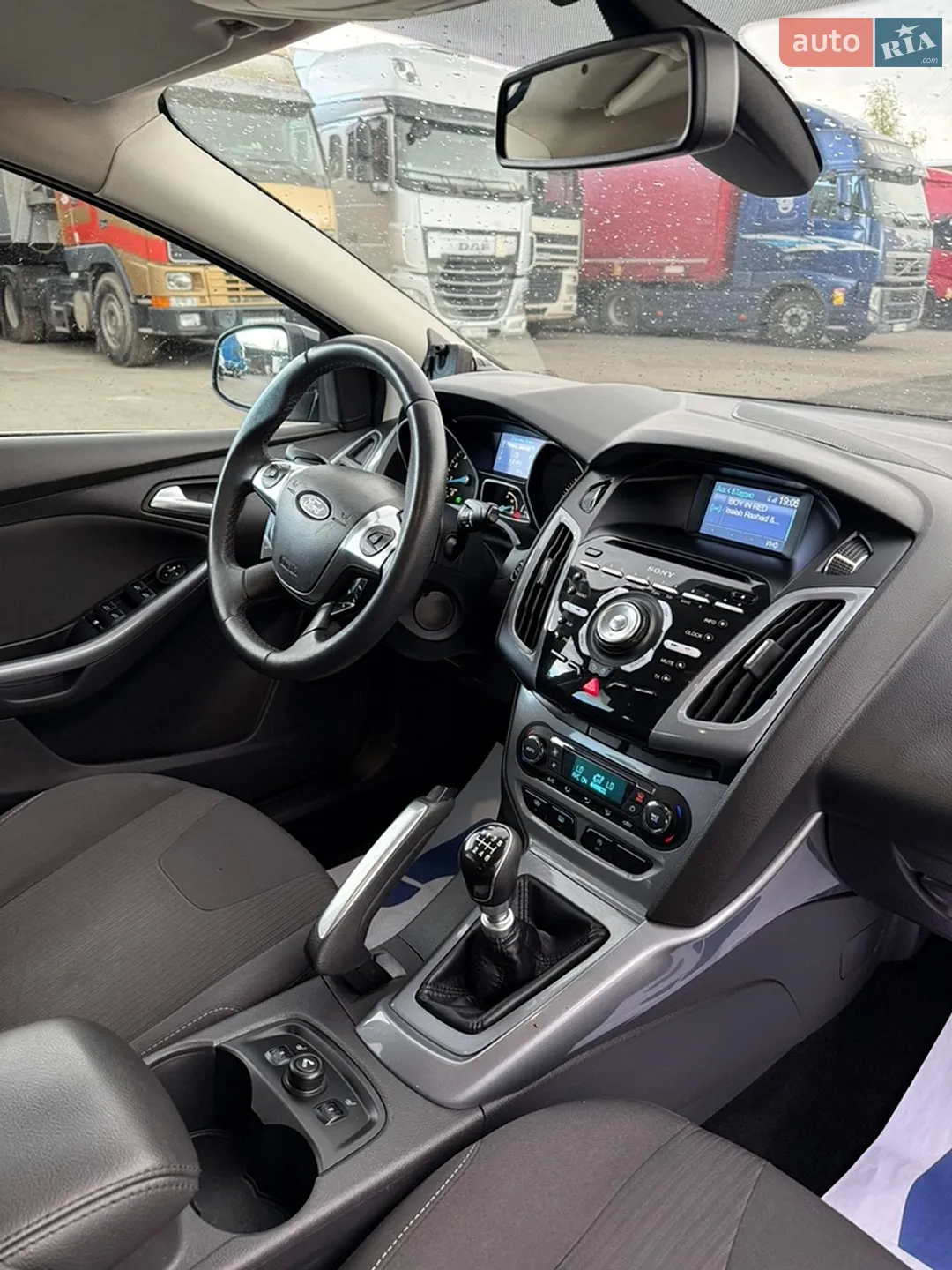 2011 Ford Focus - мініатюра 25