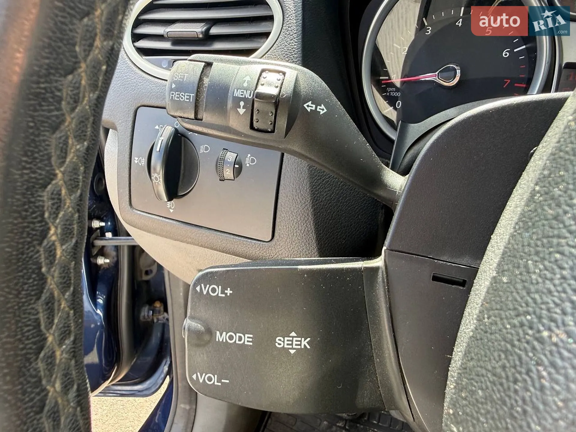 2011 Ford Focus - мініатюра 18