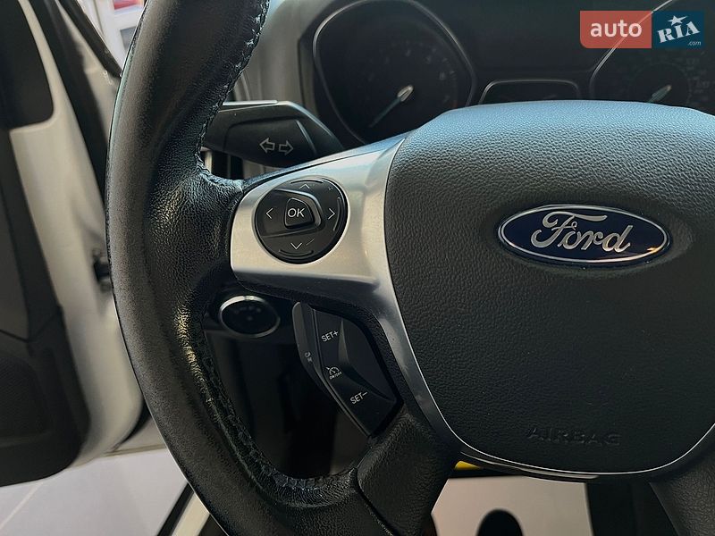 Хэтчбек Ford Focus 2012 в Львове