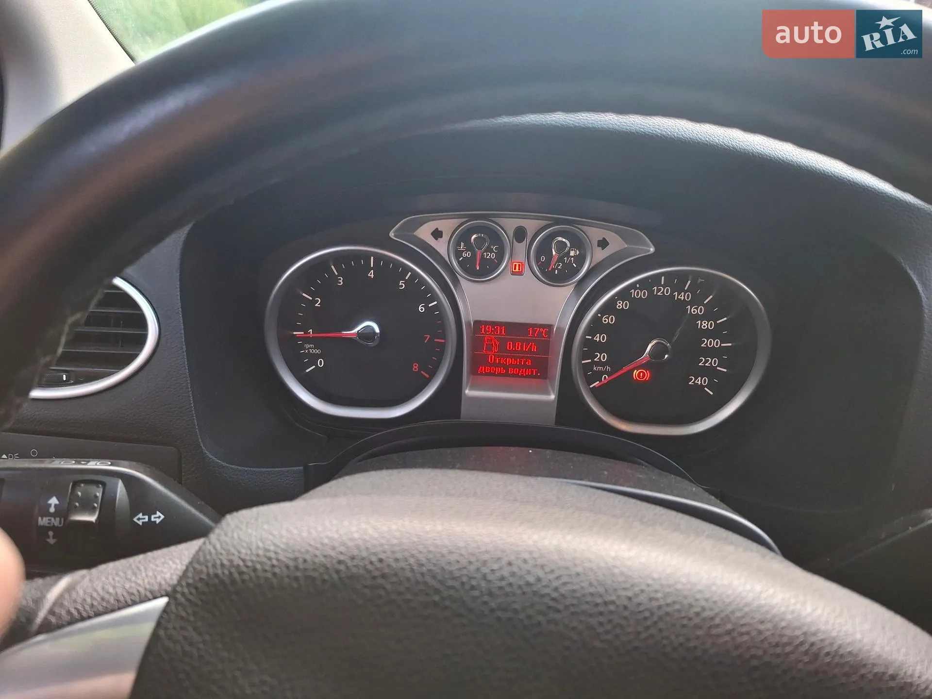 2010 Ford Focus - мініатюра 13