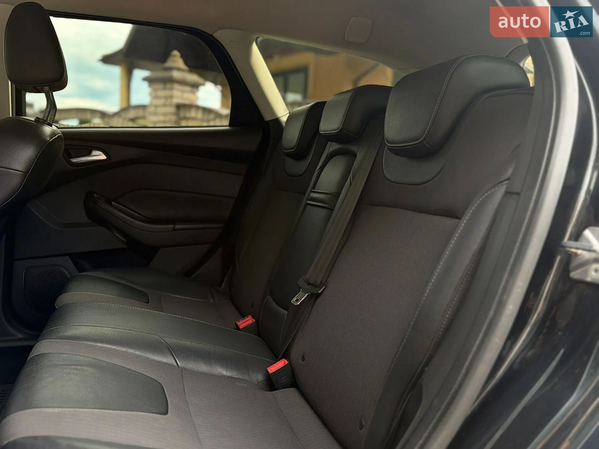 2011 Ford Focus - мініатюра 94