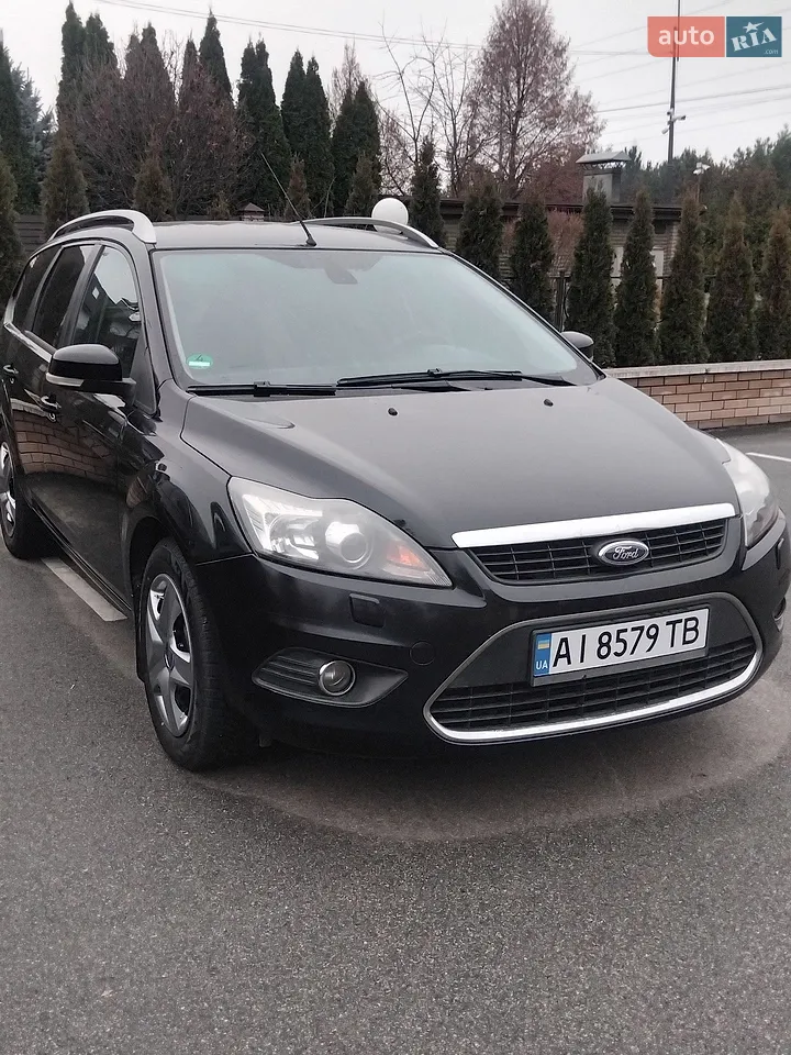 2010 Ford Focus - мініатюра 16