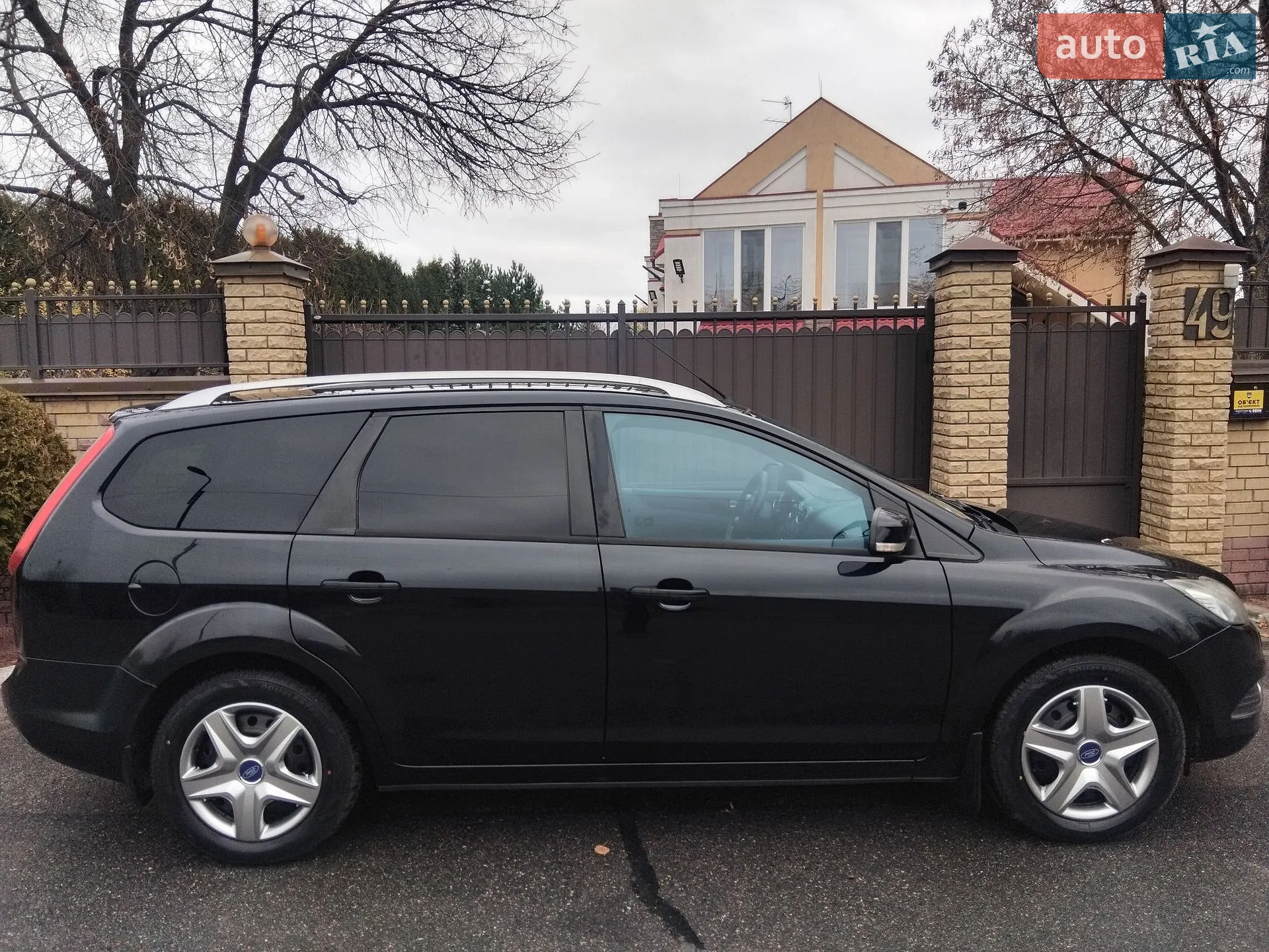 2010 Ford Focus - мініатюра 27