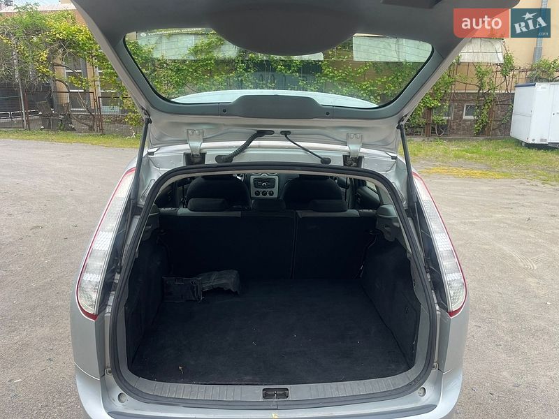 Універсал Ford Focus 2010 в Красилові