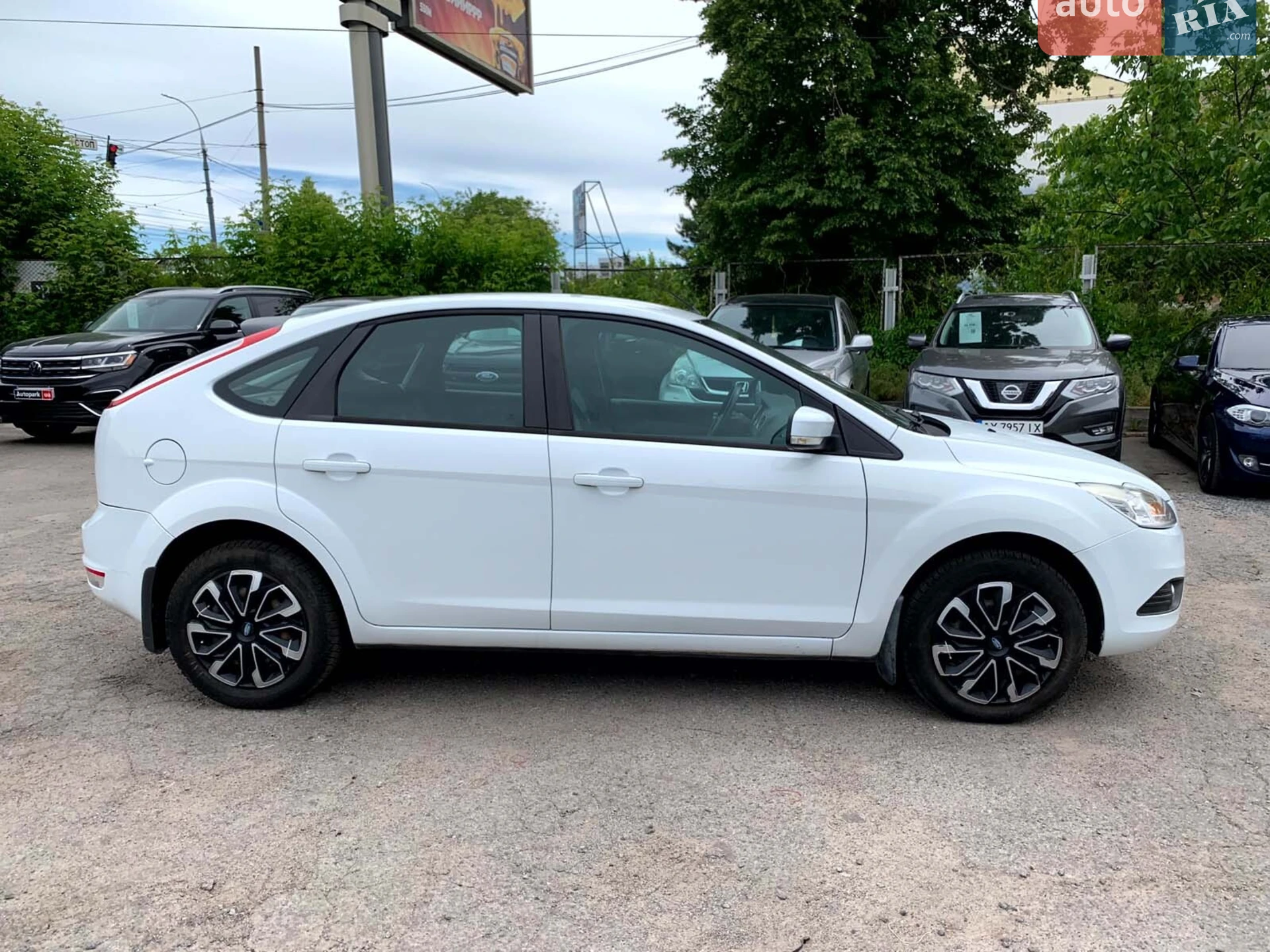 2010 Ford Focus - мініатюра 4