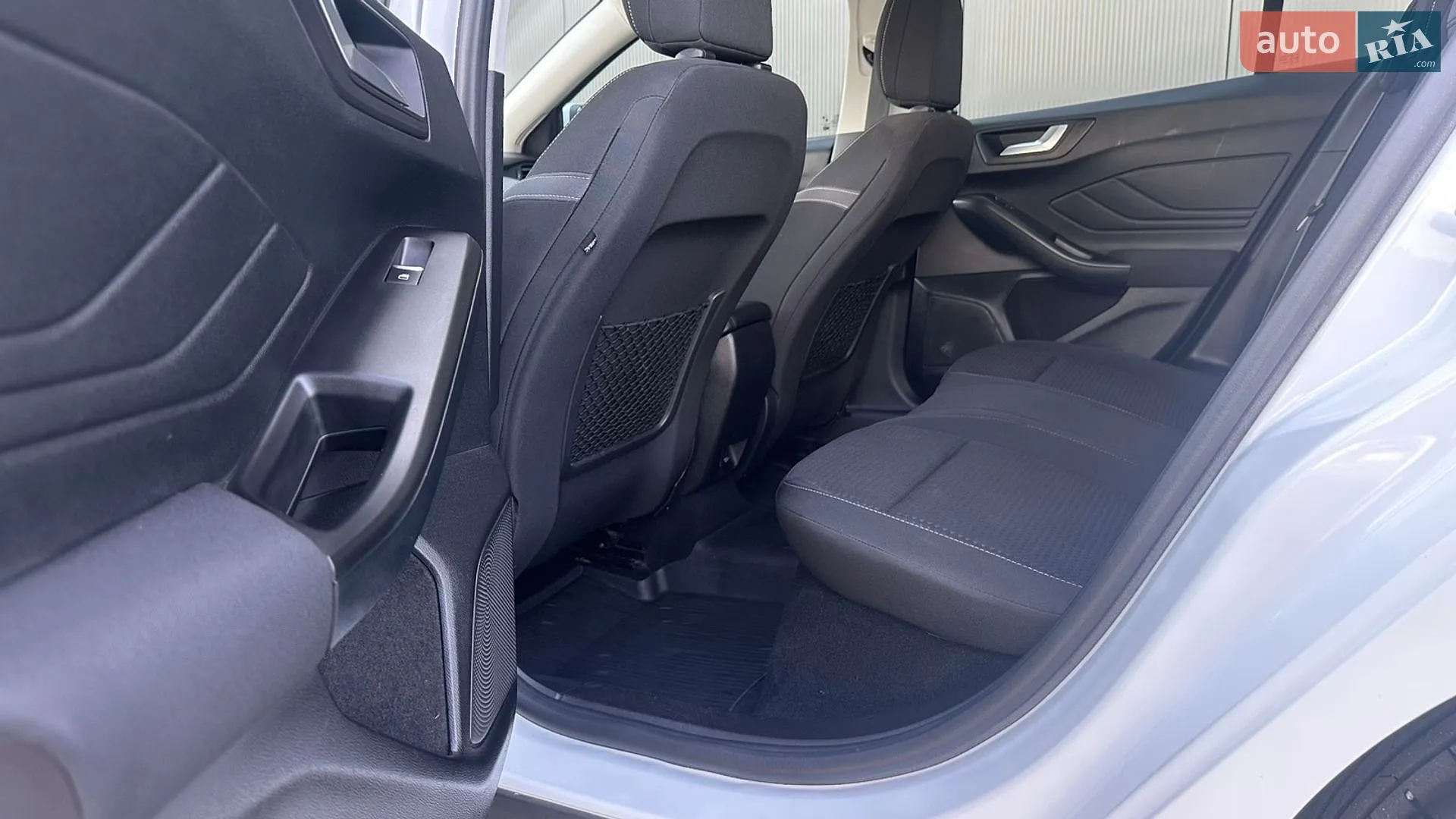 2020 Ford Focus - мініатюра 14