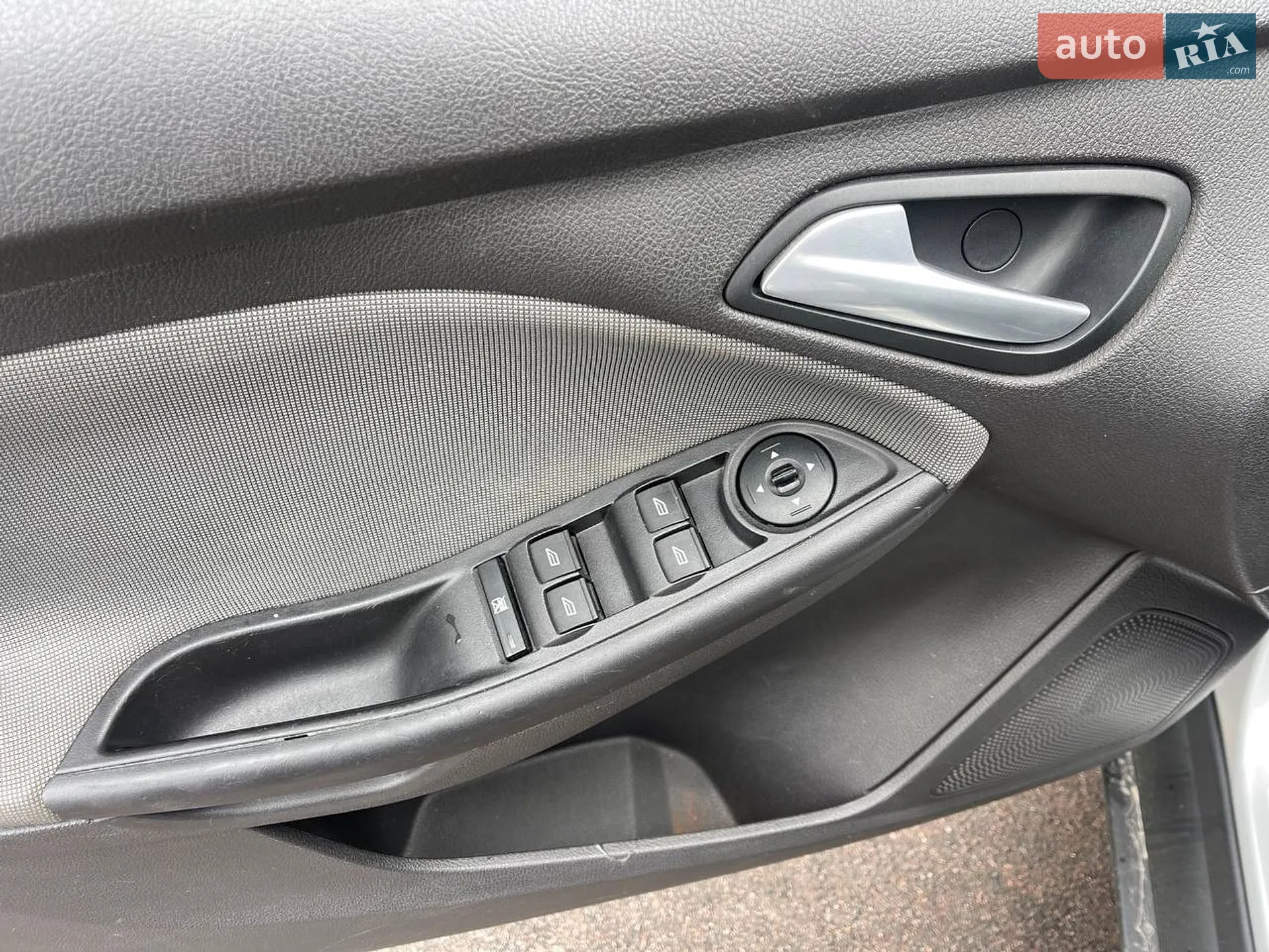 2014 Ford Focus - мініатюра 16