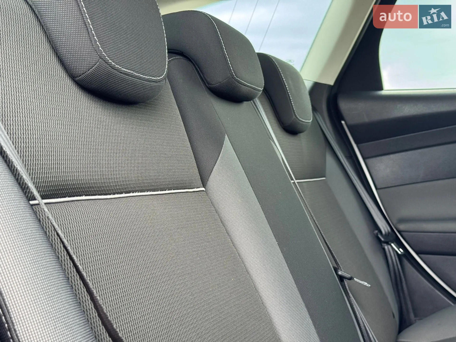 2011 Ford Focus - мініатюра 75