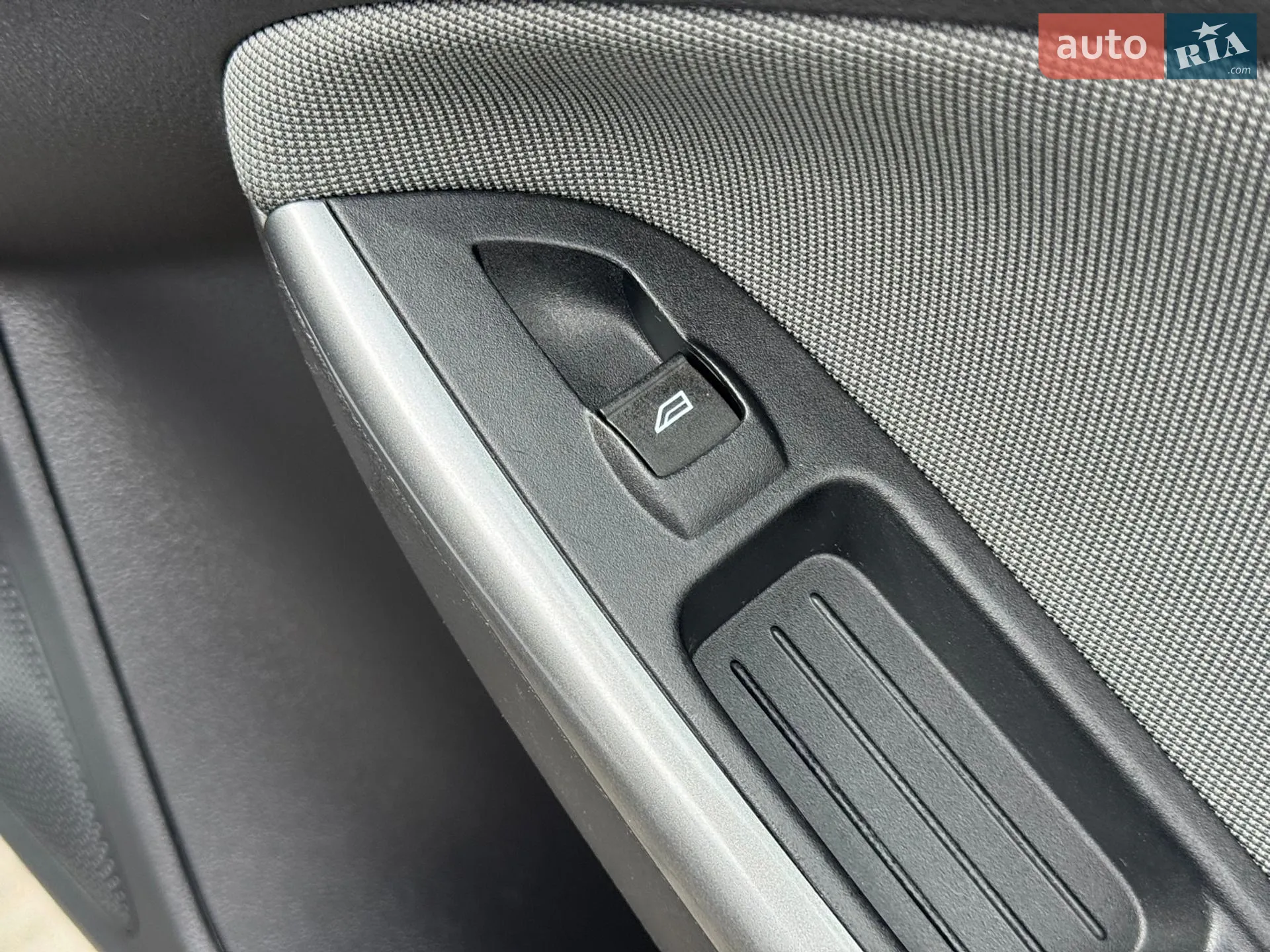 2011 Ford Focus - мініатюра 78