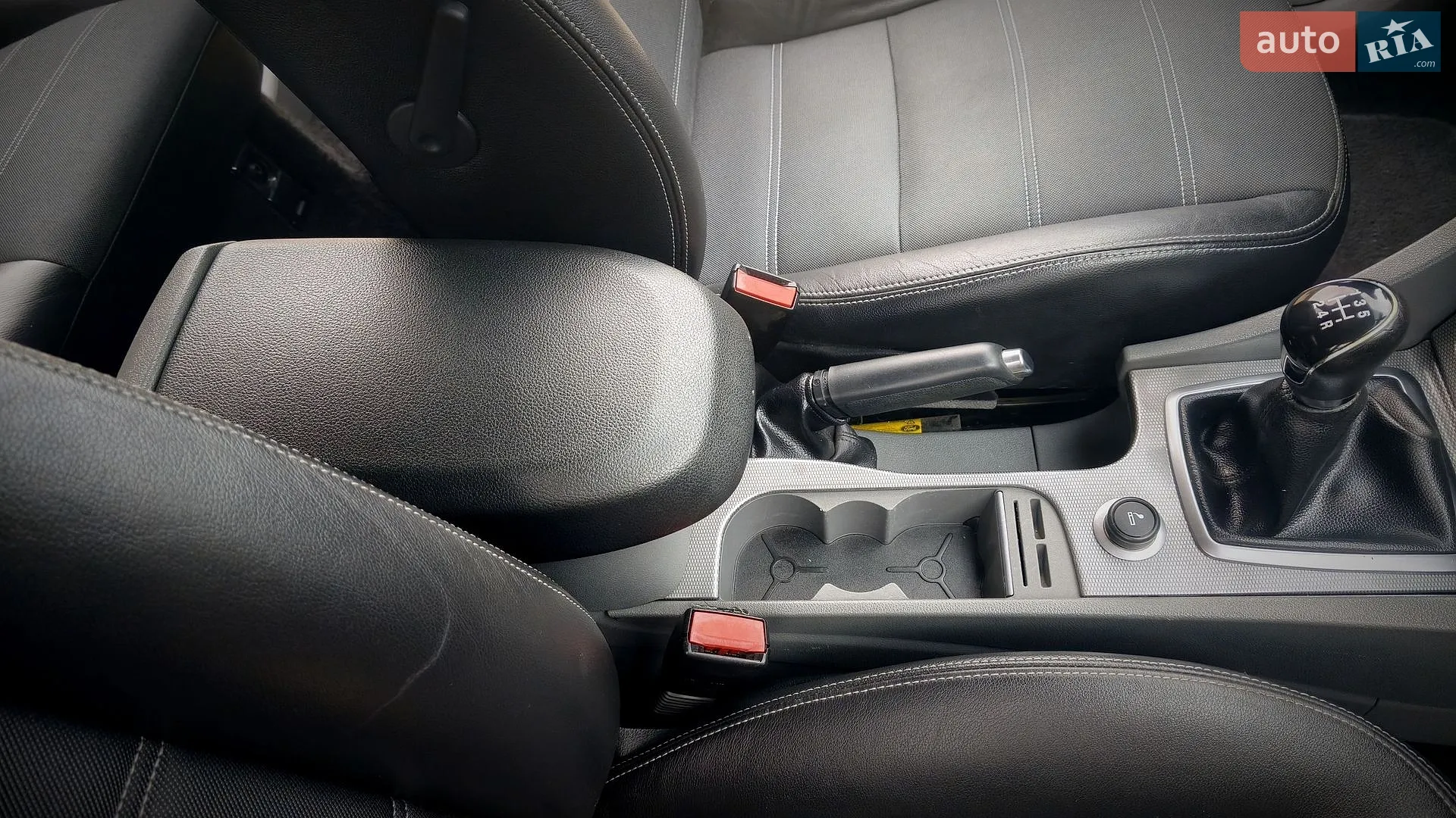 2017 Nissan Rogue - мініатюра 122