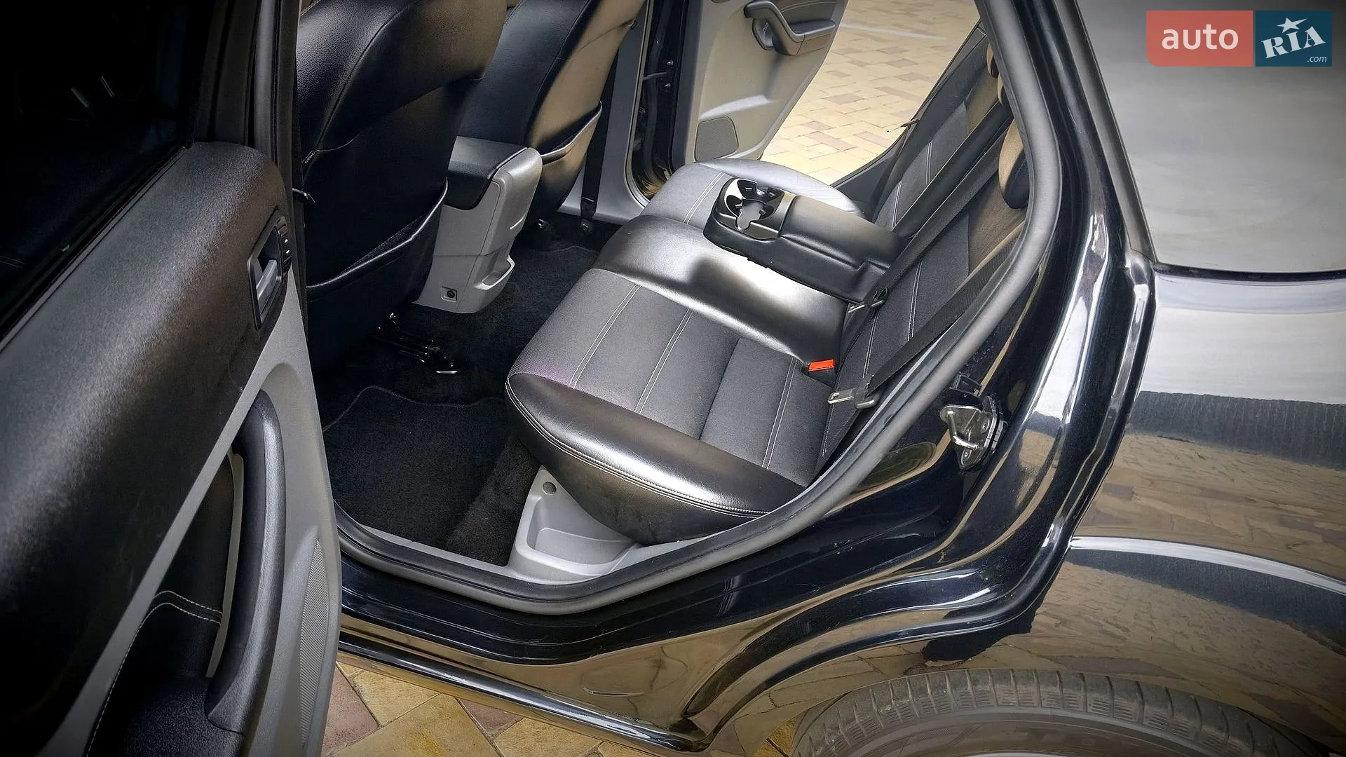 2017 Nissan Rogue - мініатюра 141