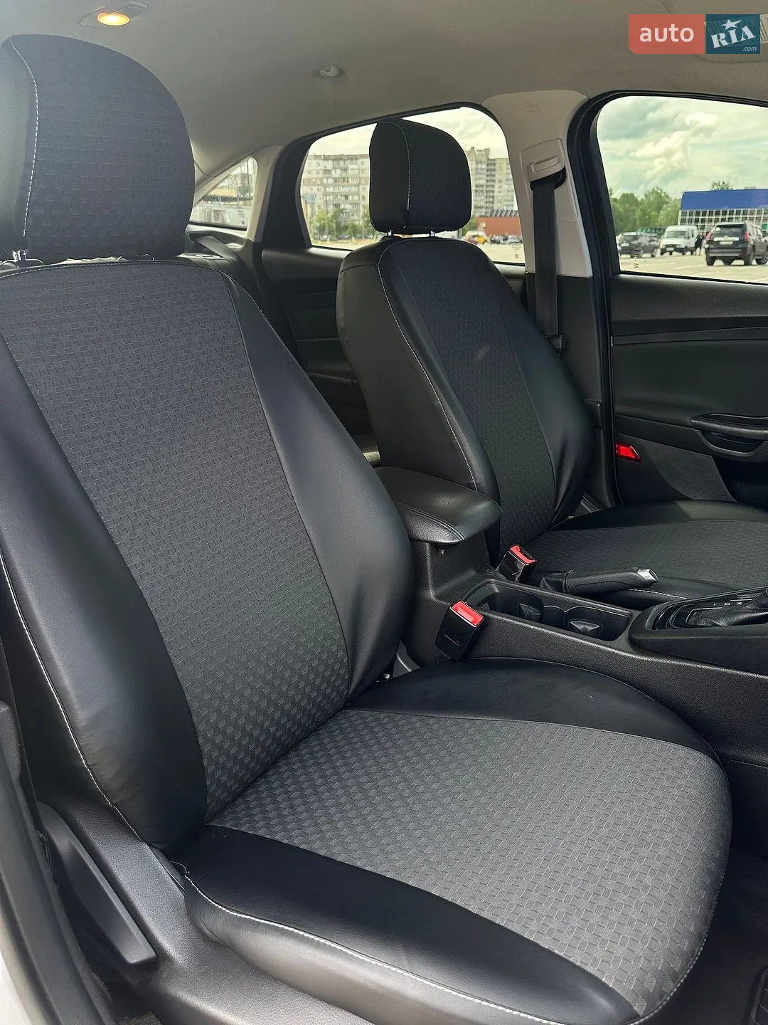 2015 Ford Focus - мініатюра 22