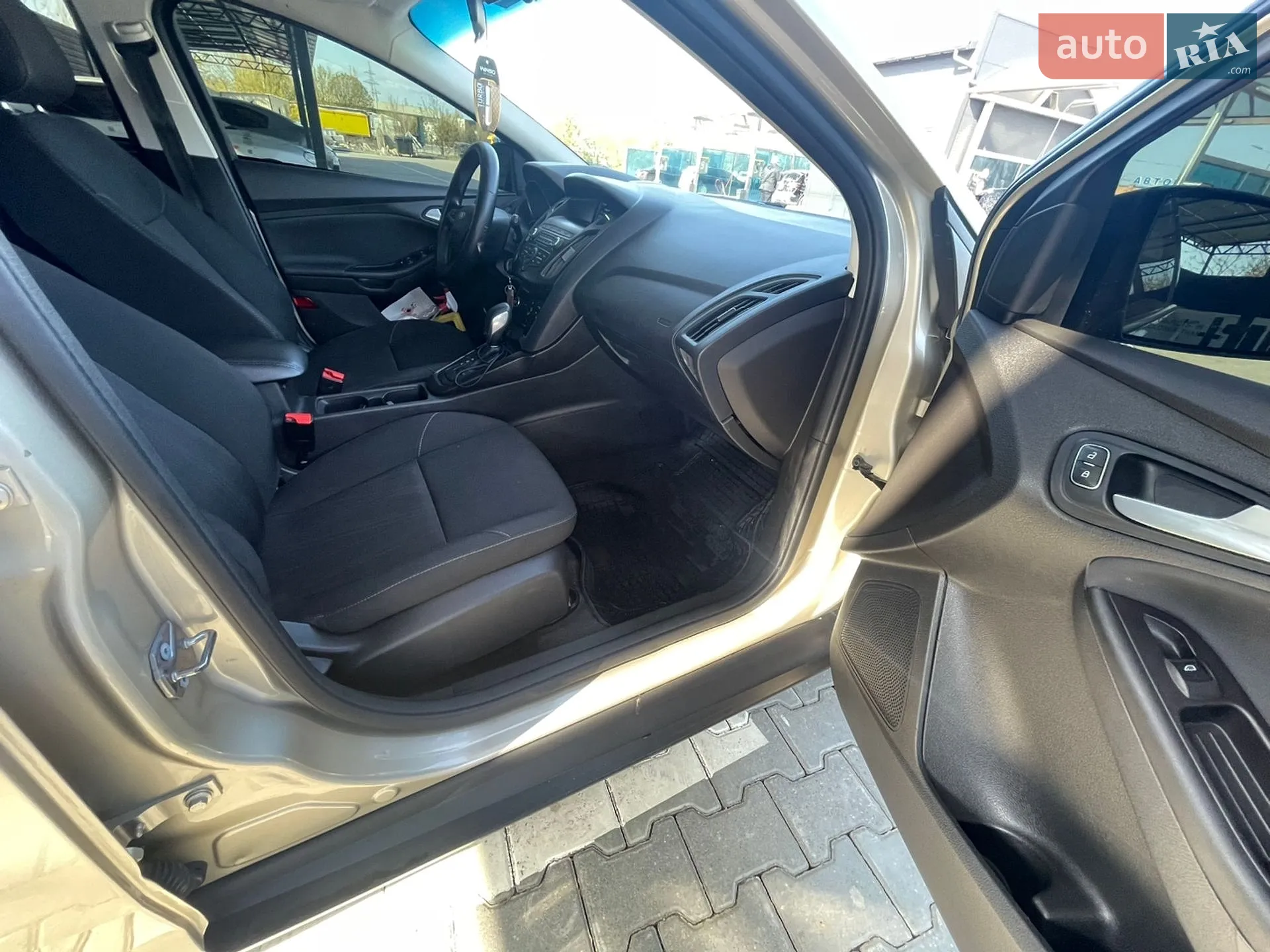 2018 Ford Focus - мініатюра 13