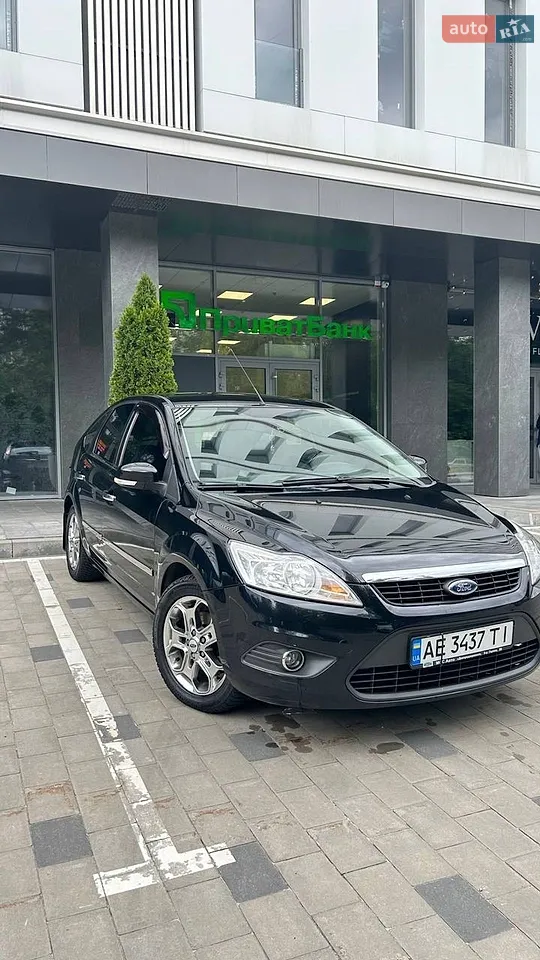 2010 Ford Focus - мініатюра 14