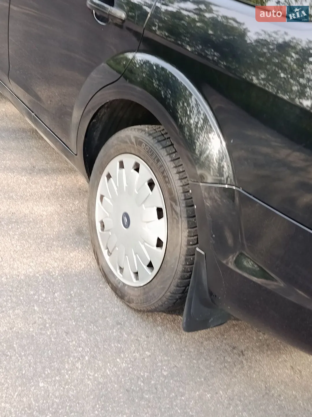 2010 Ford Focus - мініатюра 8