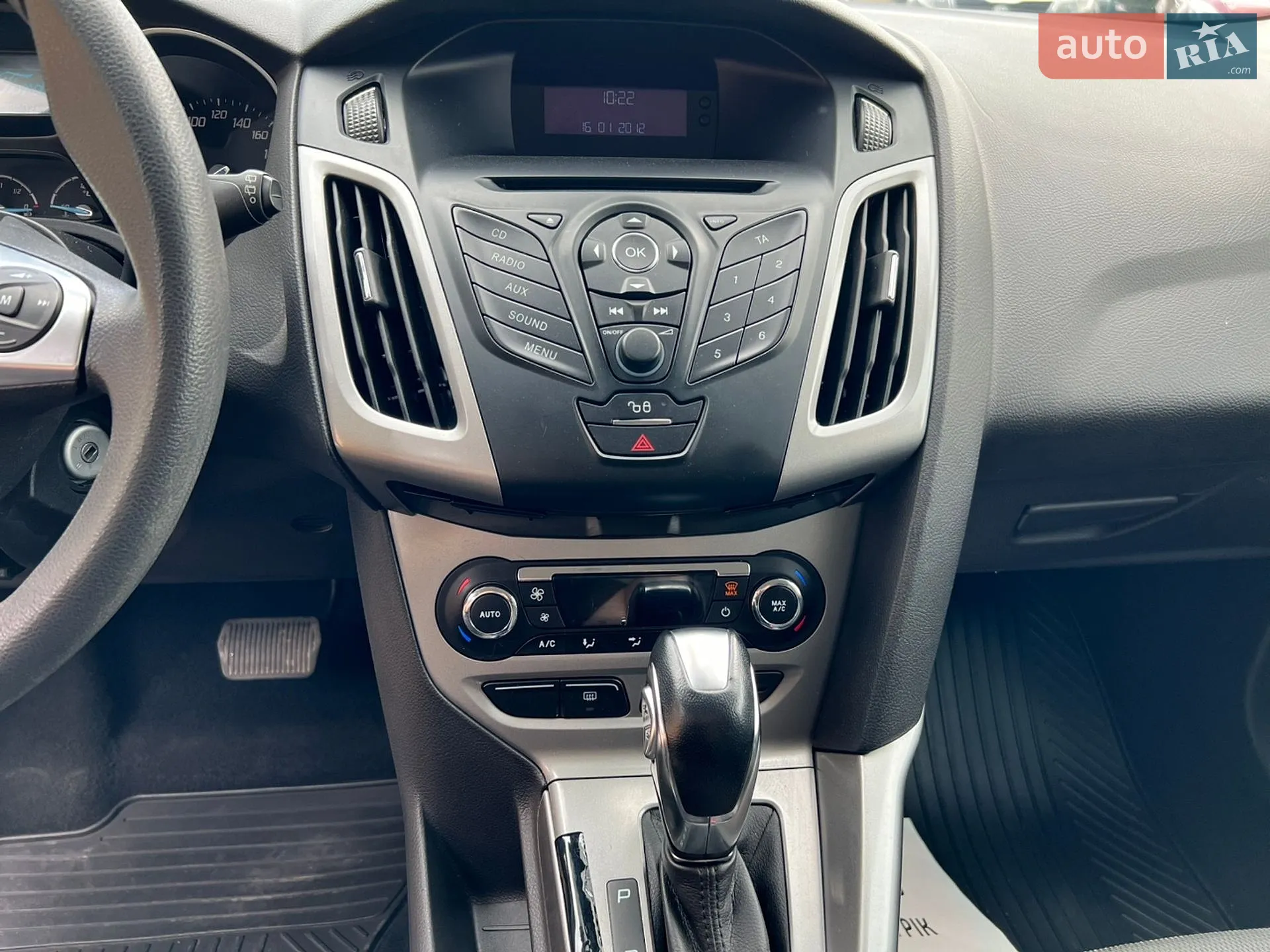 2012 Ford Focus - мініатюра 16
