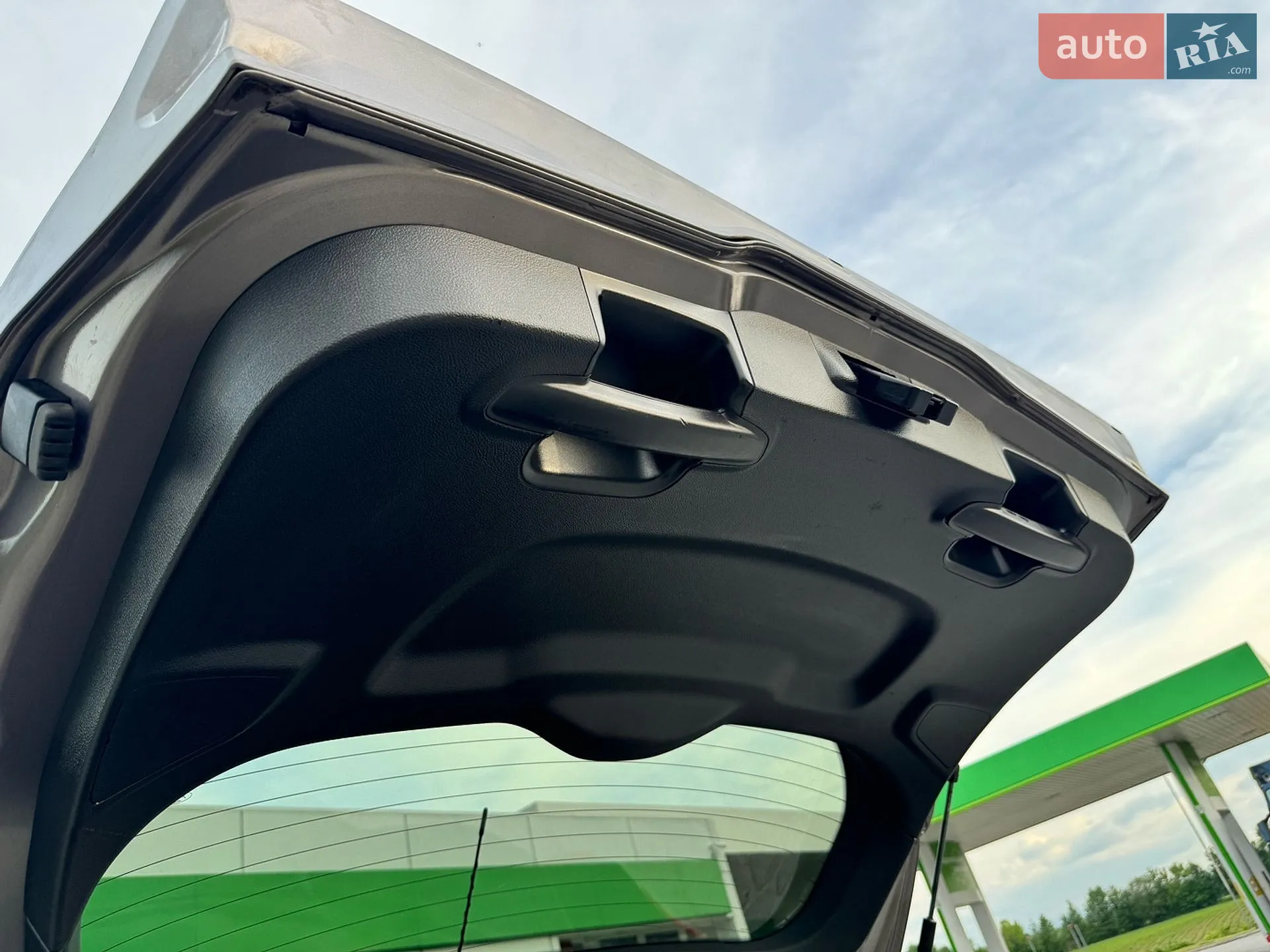 2014 Ford Focus - мініатюра 151