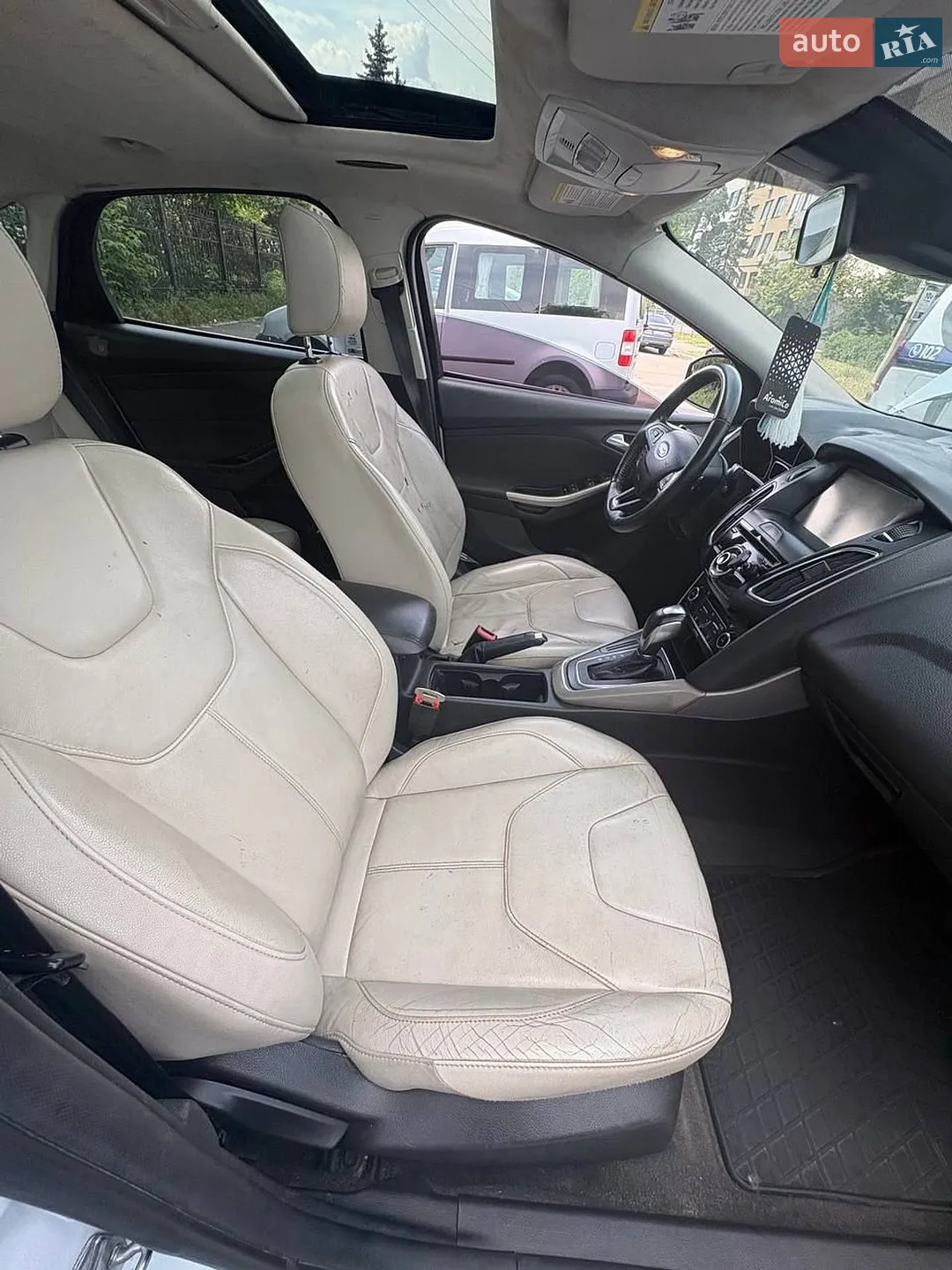 2015 Ford Focus - мініатюра 17