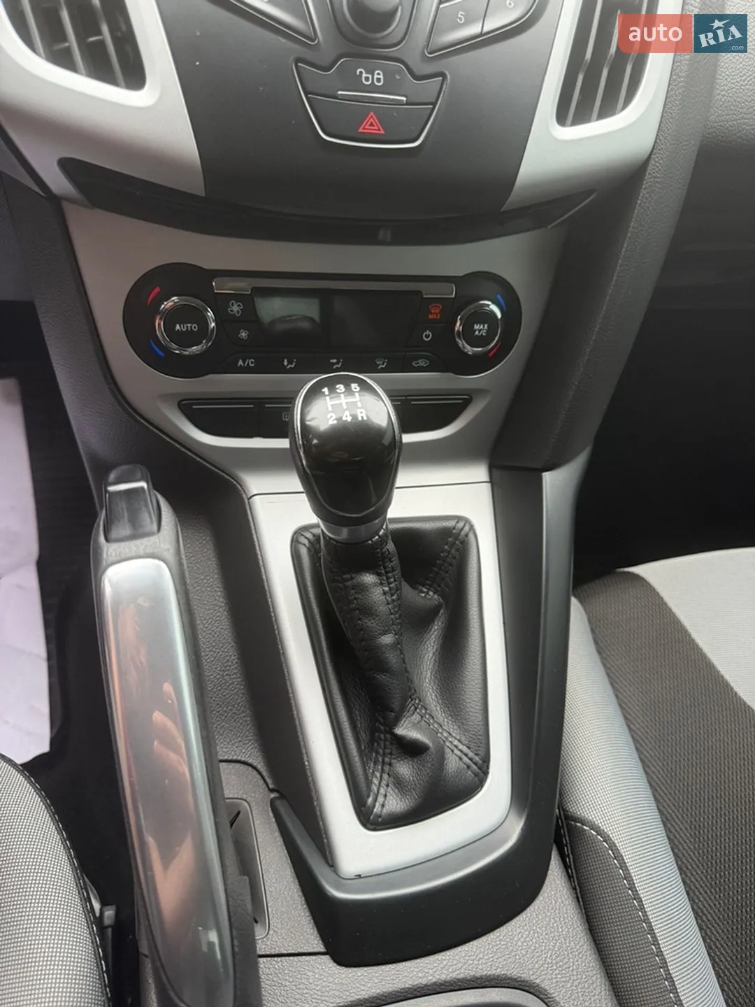 2013 Ford Focus - мініатюра 9