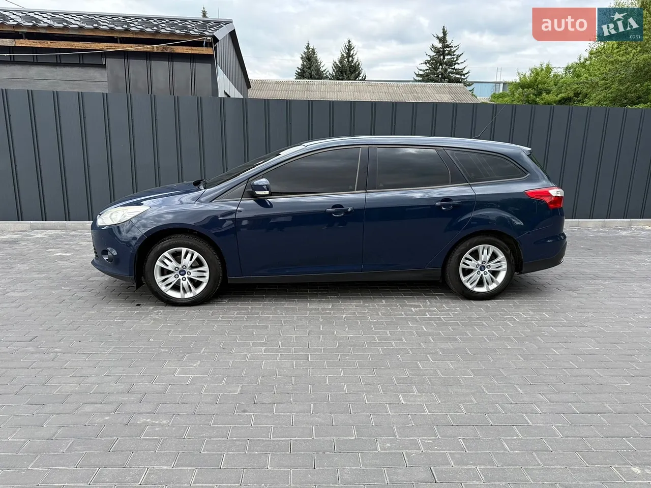2010 Ford Focus - мініатюра 11