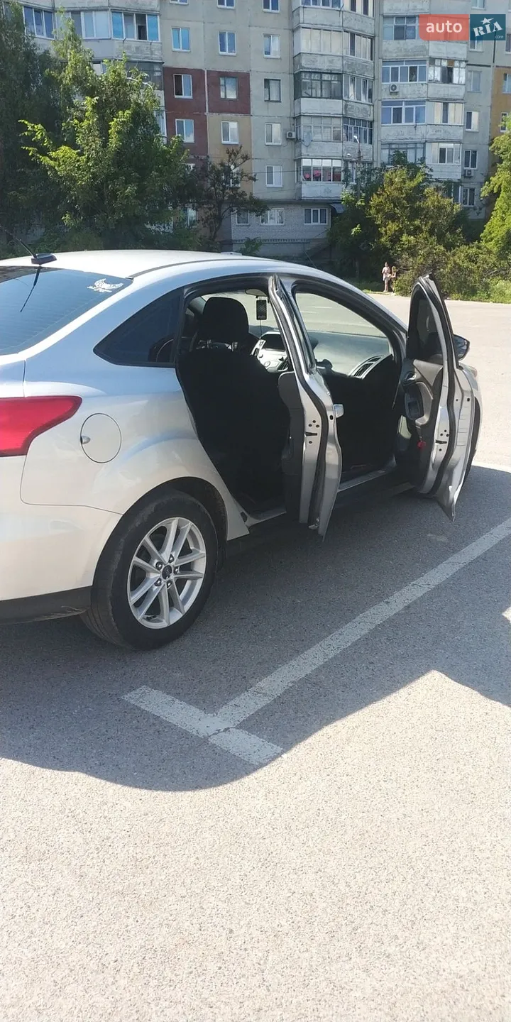 2016 Ford Focus - мініатюра 10