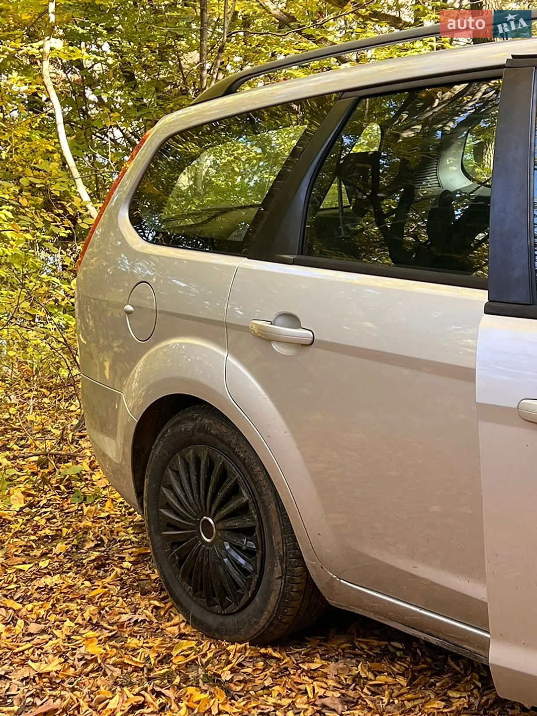2010 Ford Focus - мініатюра 6