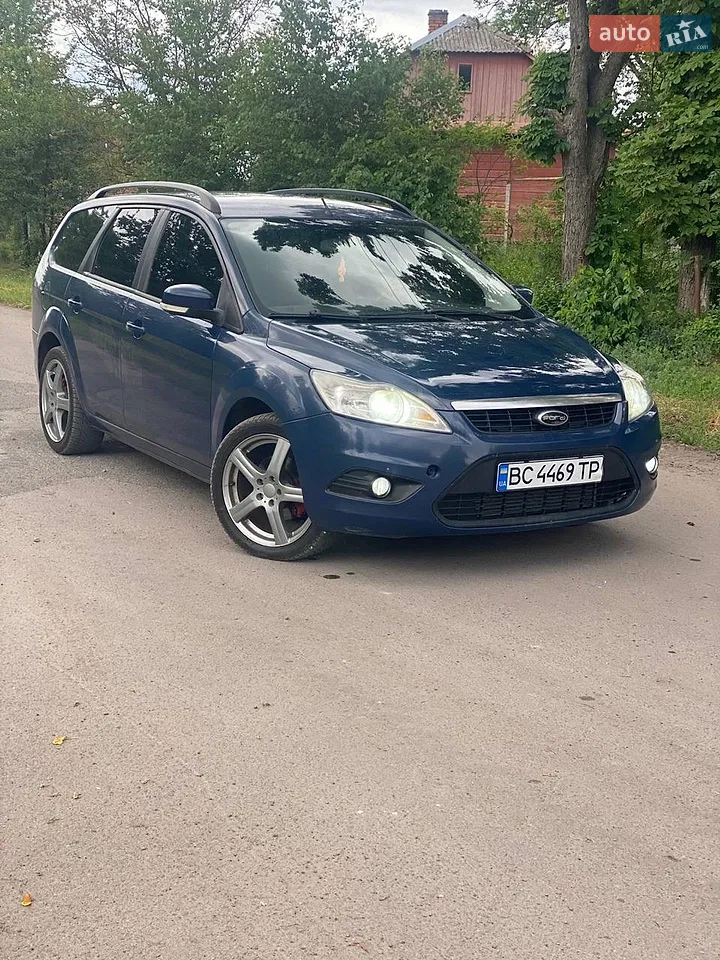 2010 Ford Focus - мініатюра 27