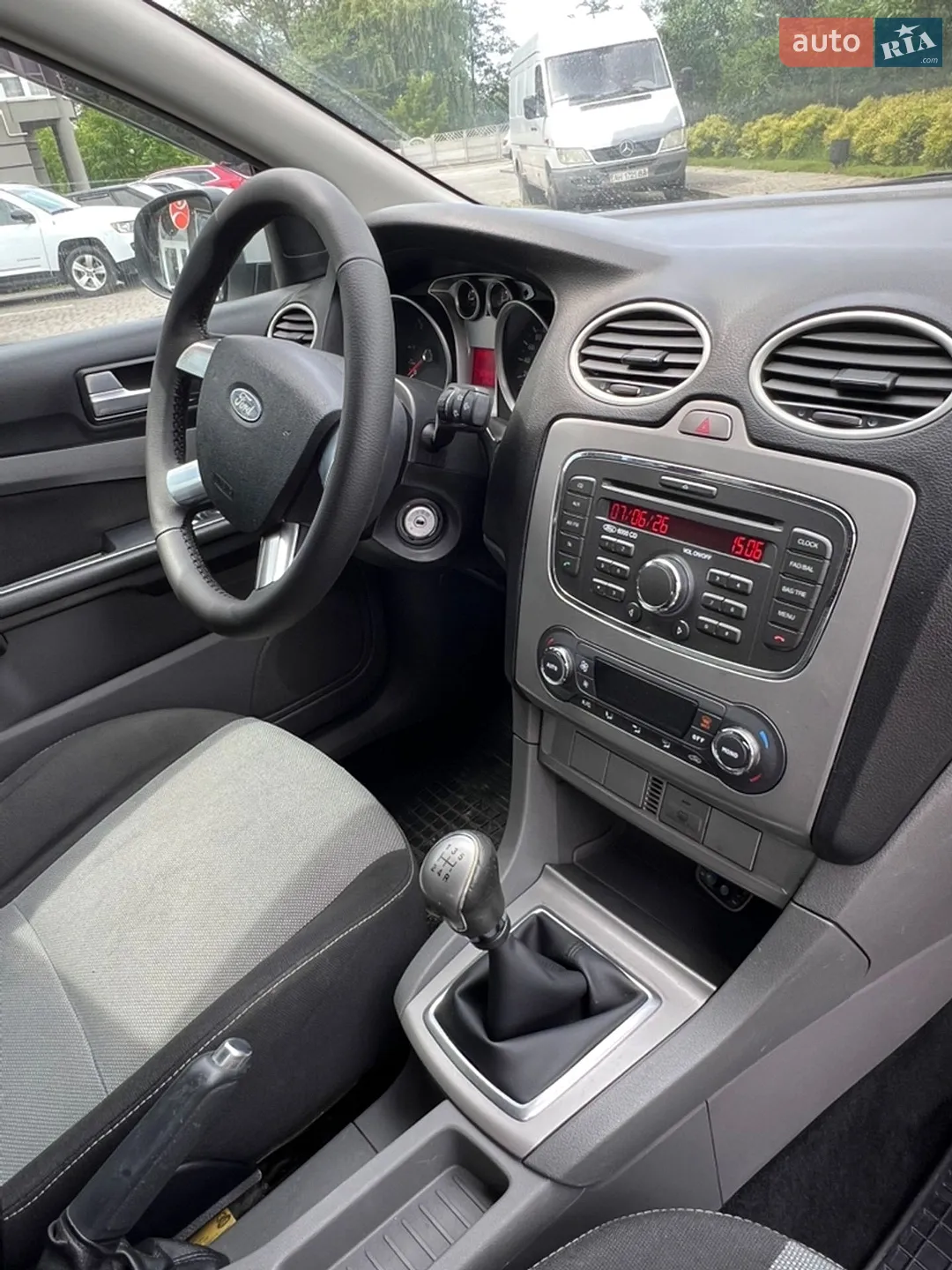 2010 Ford Focus - мініатюра 31