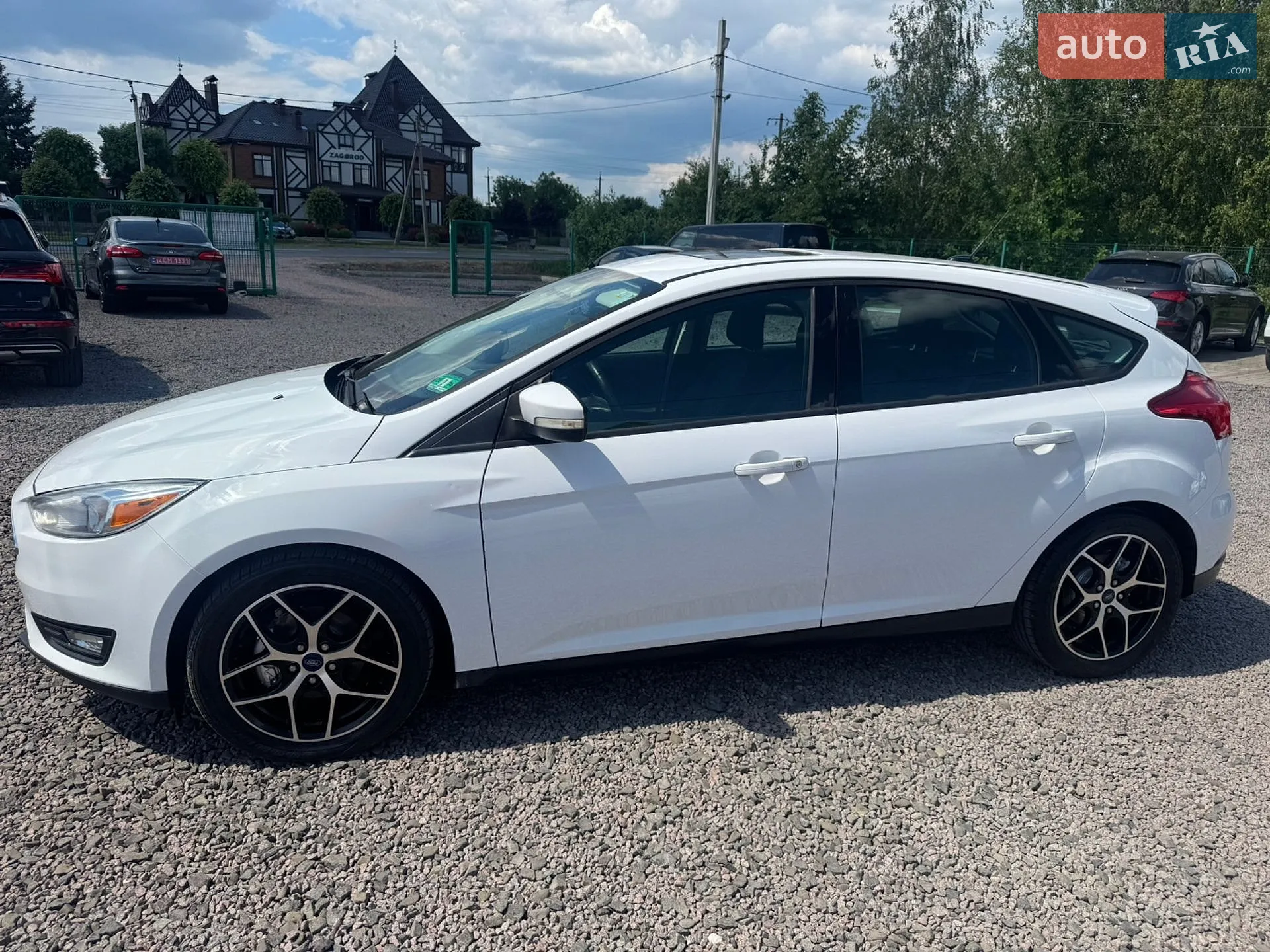 2018 Ford Focus - мініатюра 16