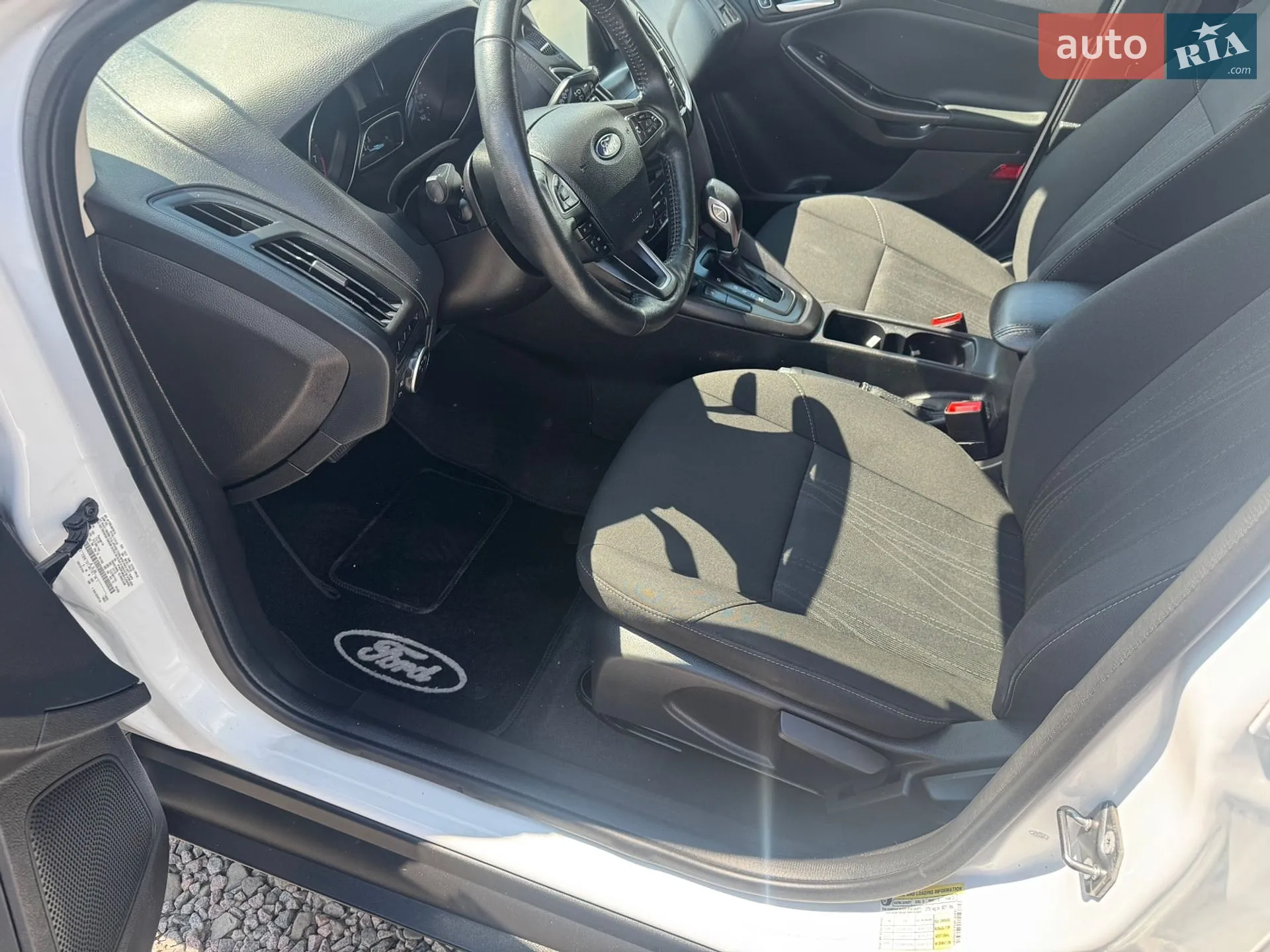 2018 Ford Focus - мініатюра 38