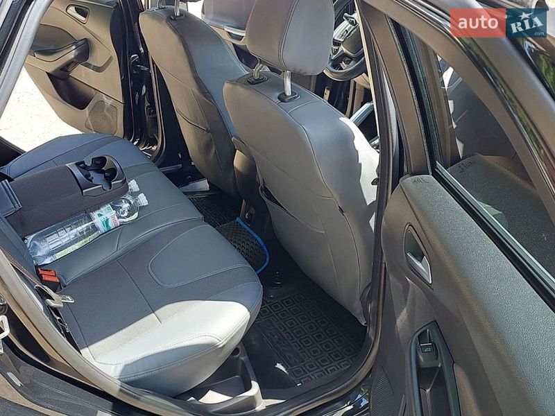 Универсал Ford Focus 2011 в Ивано-Франковске
