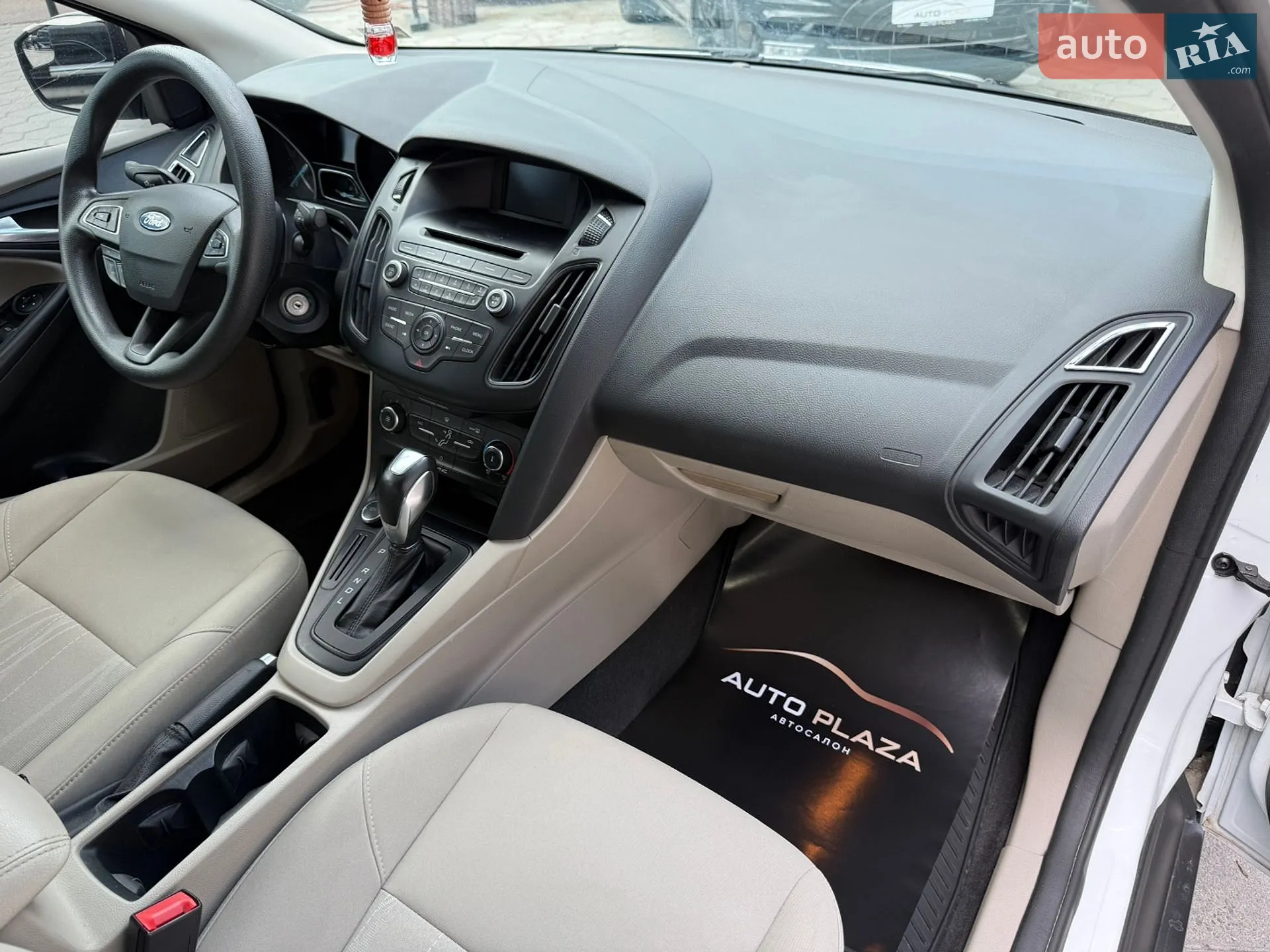 2016 Ford Focus - мініатюра 40
