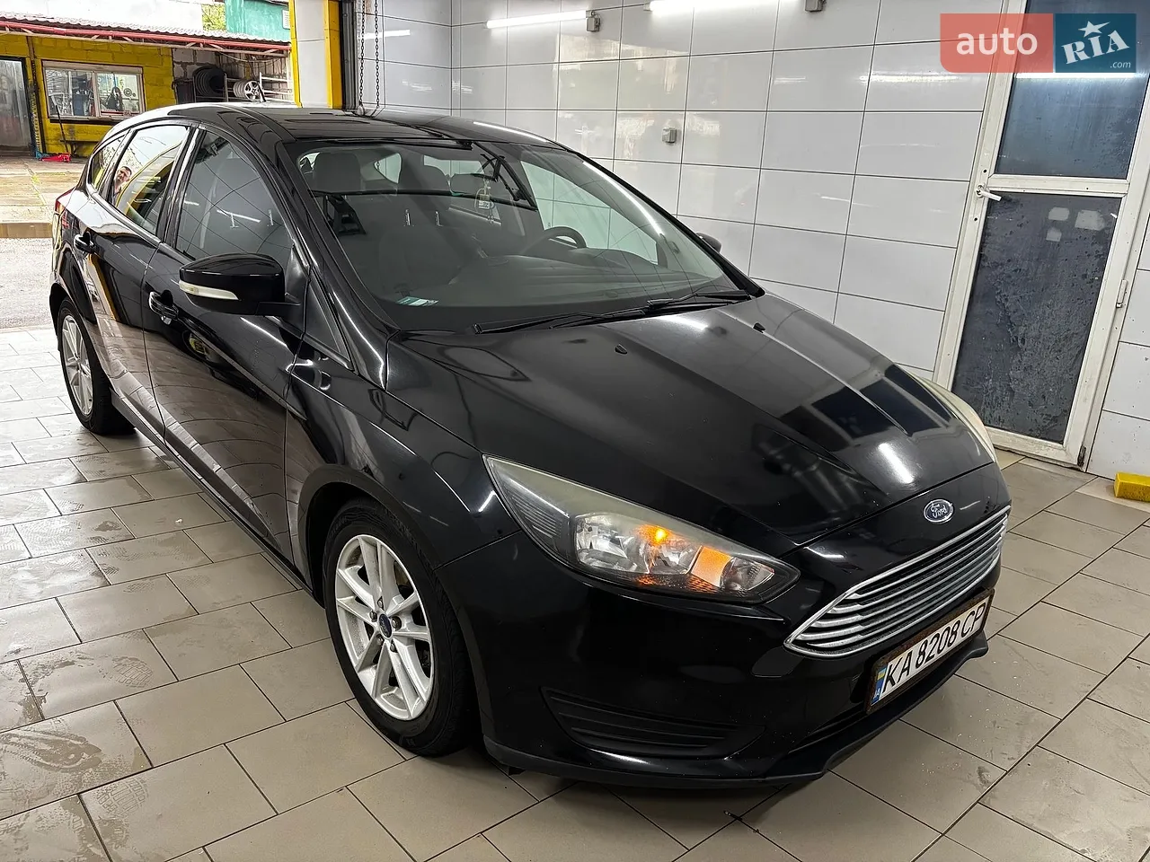 2017 Ford Focus - мініатюра 16