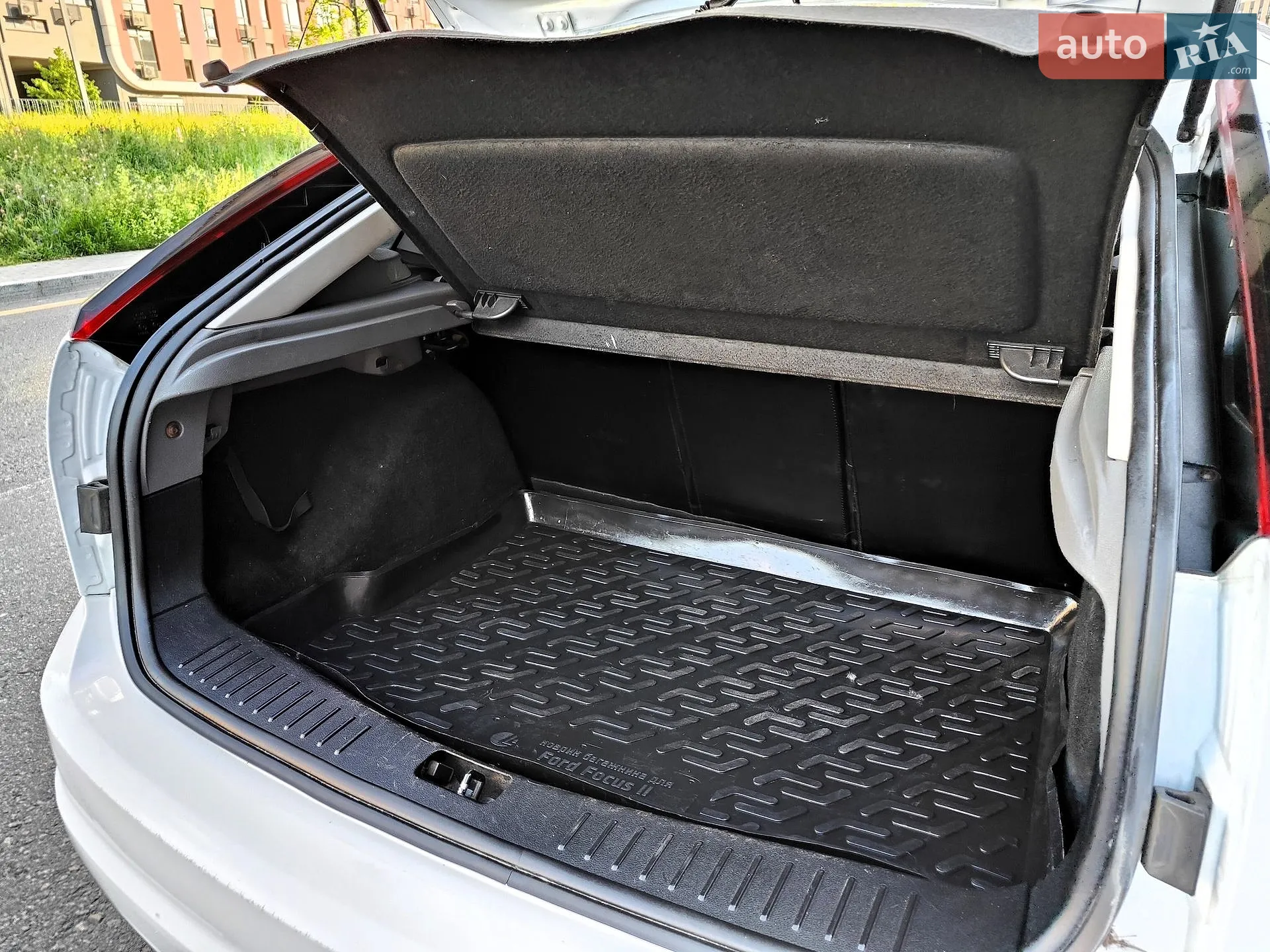 2011 Ford Focus - мініатюра 19