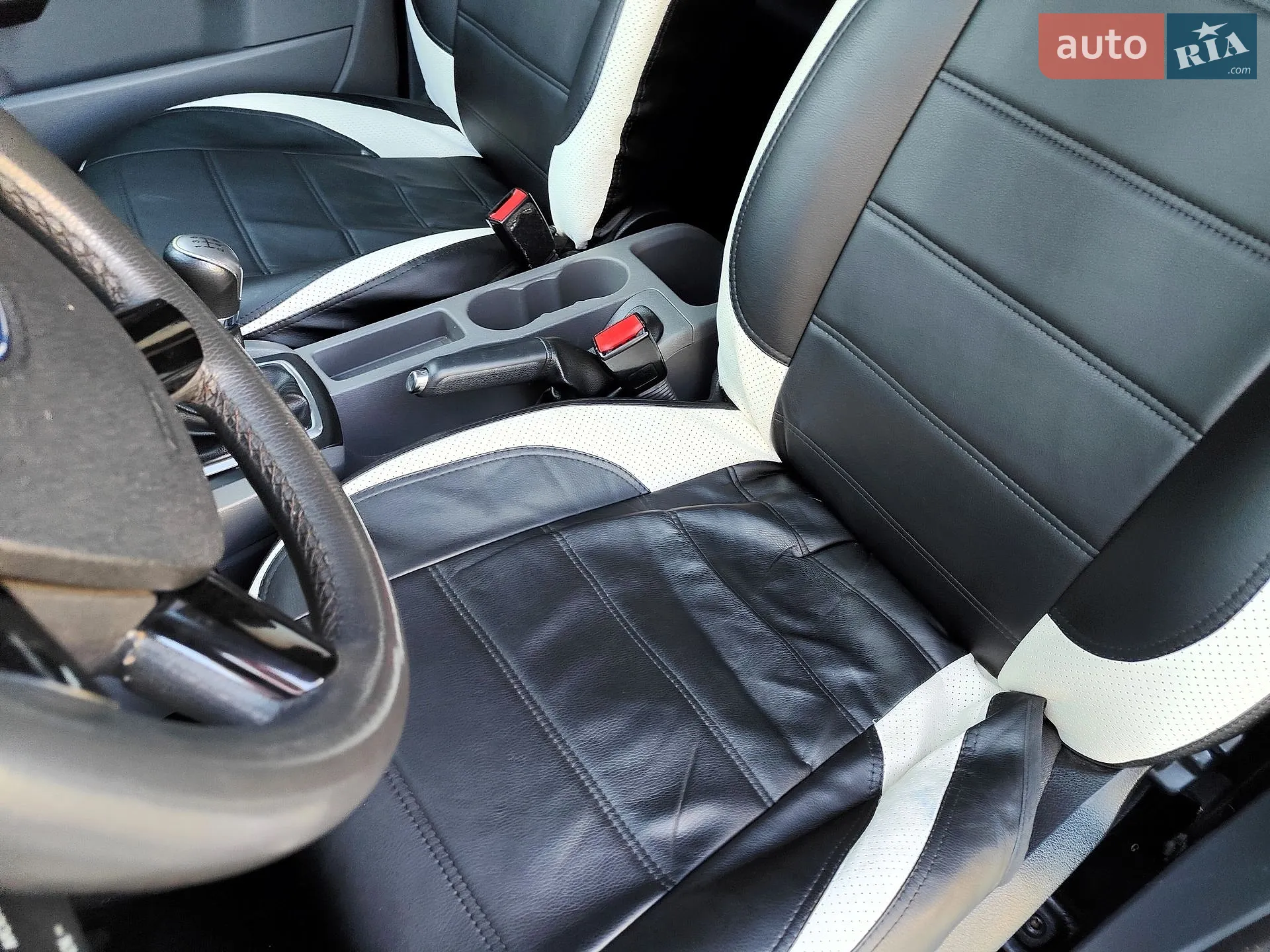 2011 Ford Focus - мініатюра 39