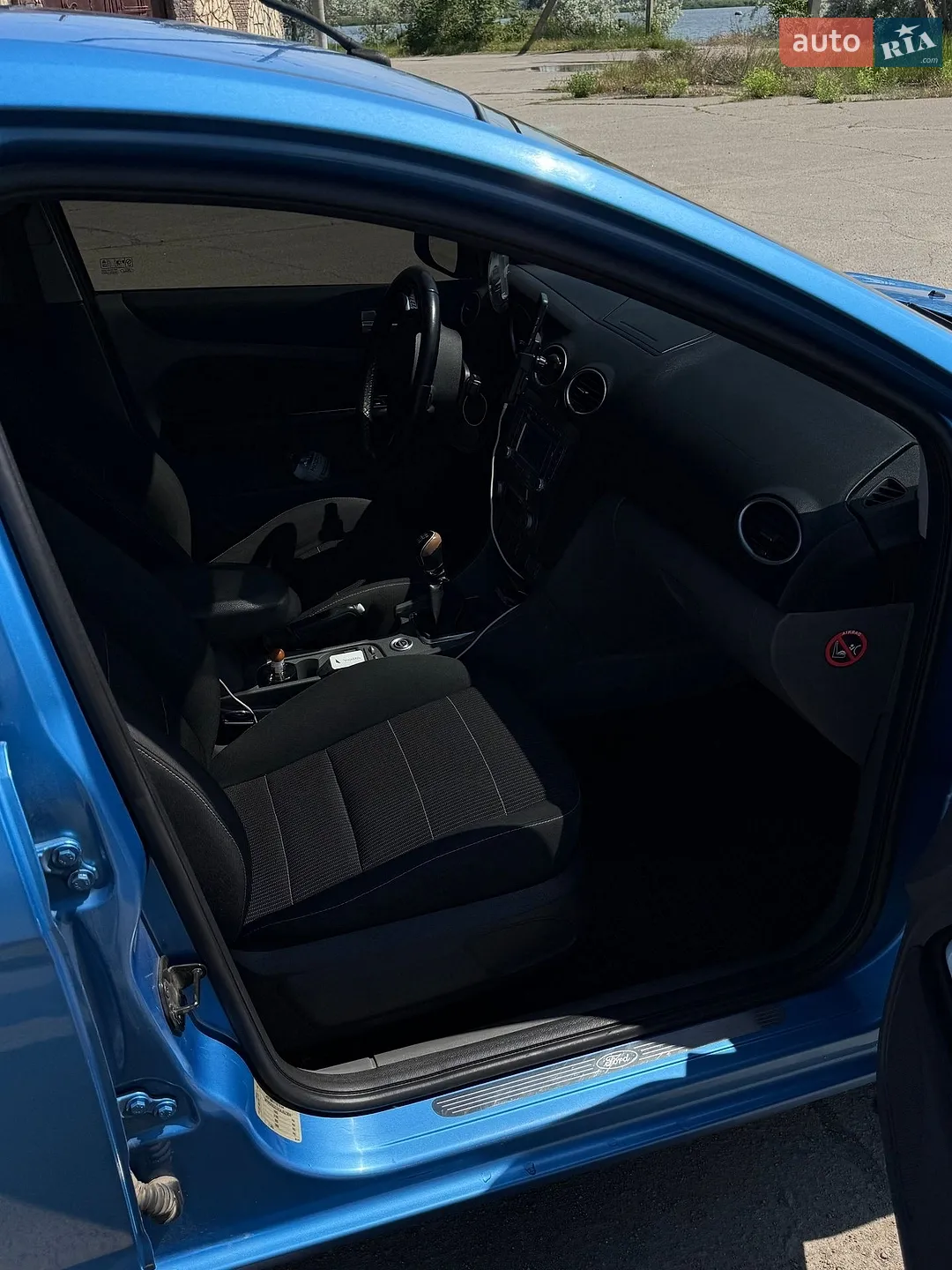2010 Ford Focus - мініатюра 7
