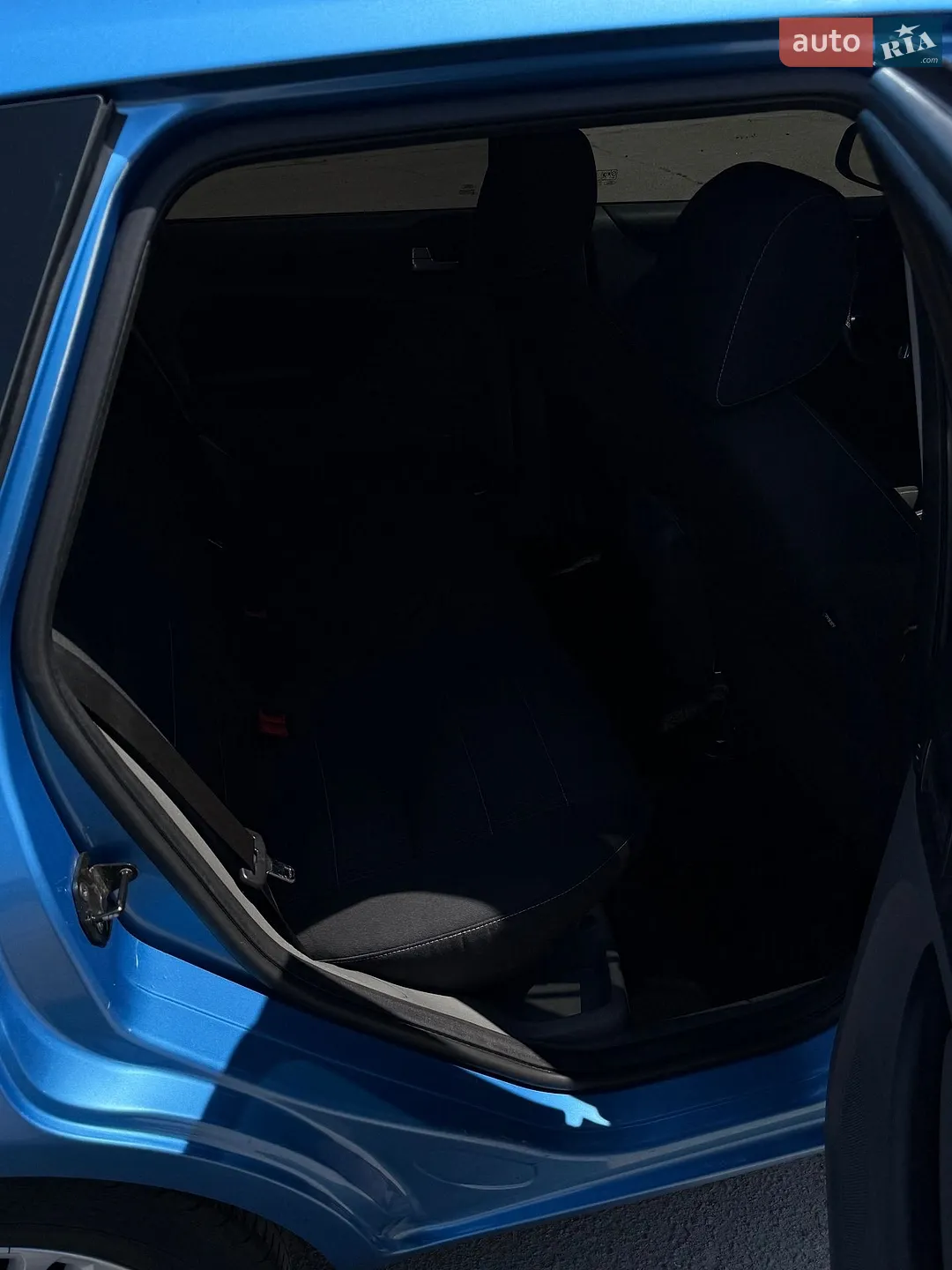 2010 Ford Focus - мініатюра 8