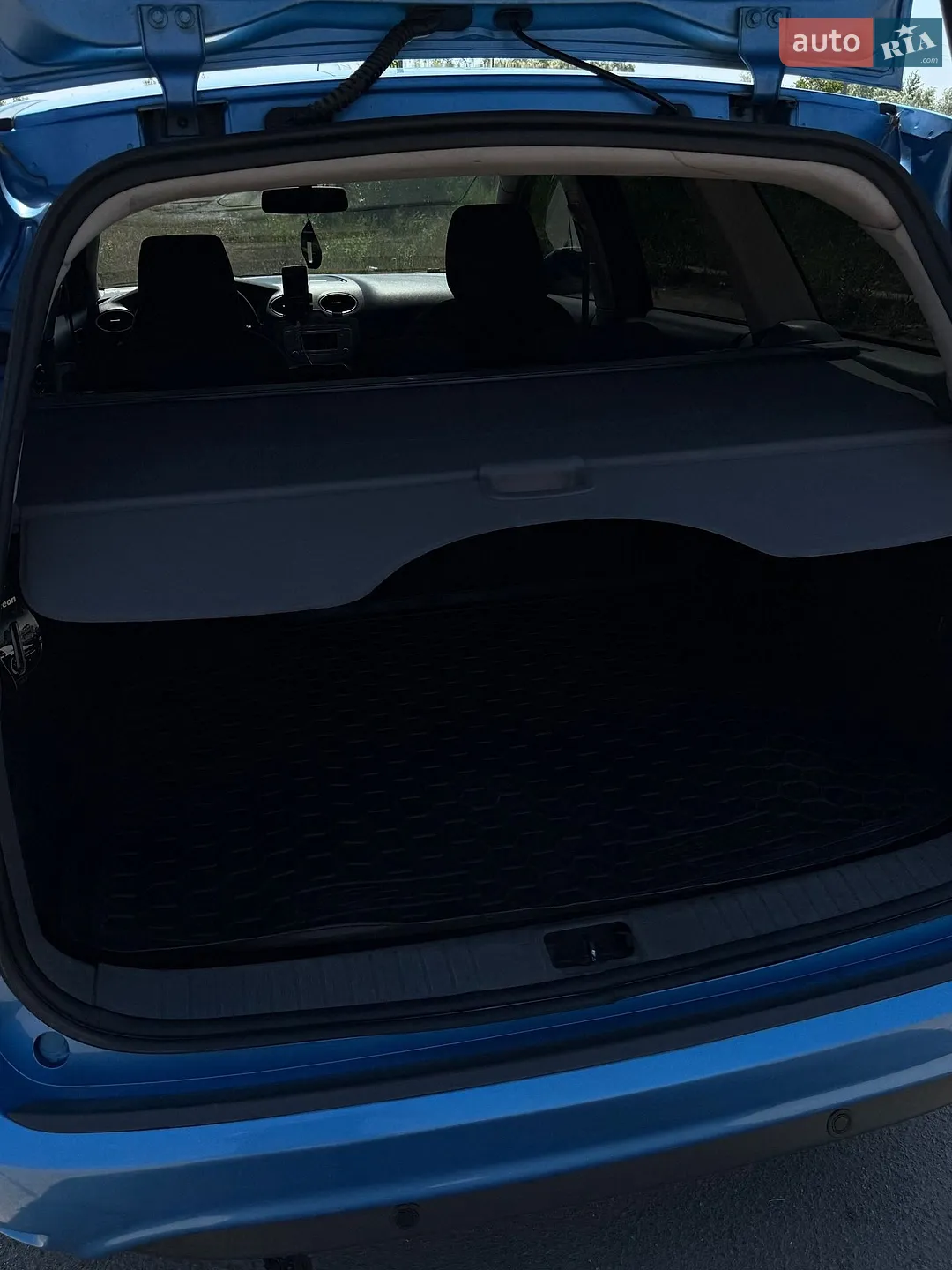 2010 Ford Focus - мініатюра 10
