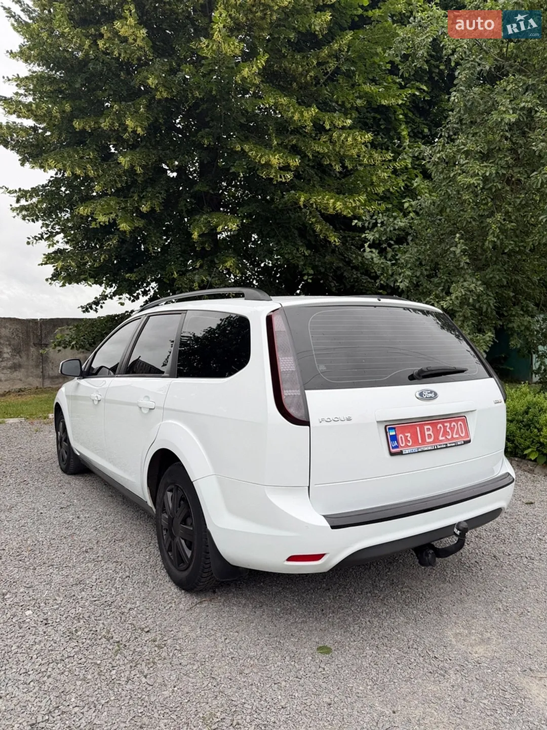 2010 Ford Focus - мініатюра 9