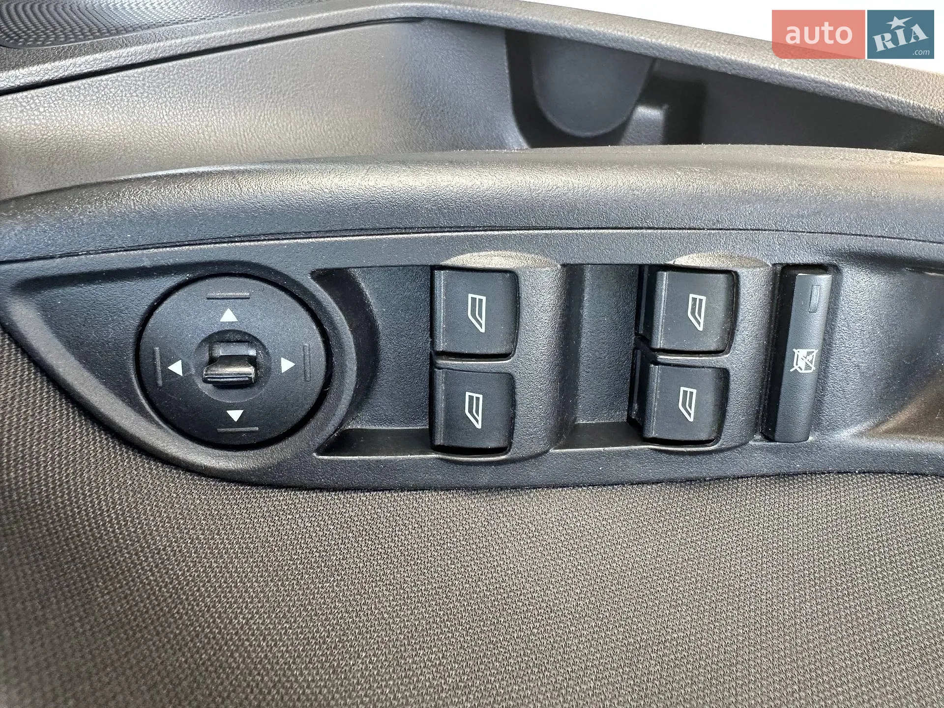 2017 Ford Focus - мініатюра 12