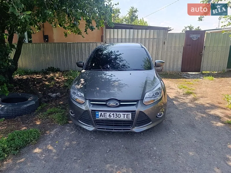 Ford Focus 2012 VIN WF0KXXGCBKCL43674 фото оголошення 27 з 61