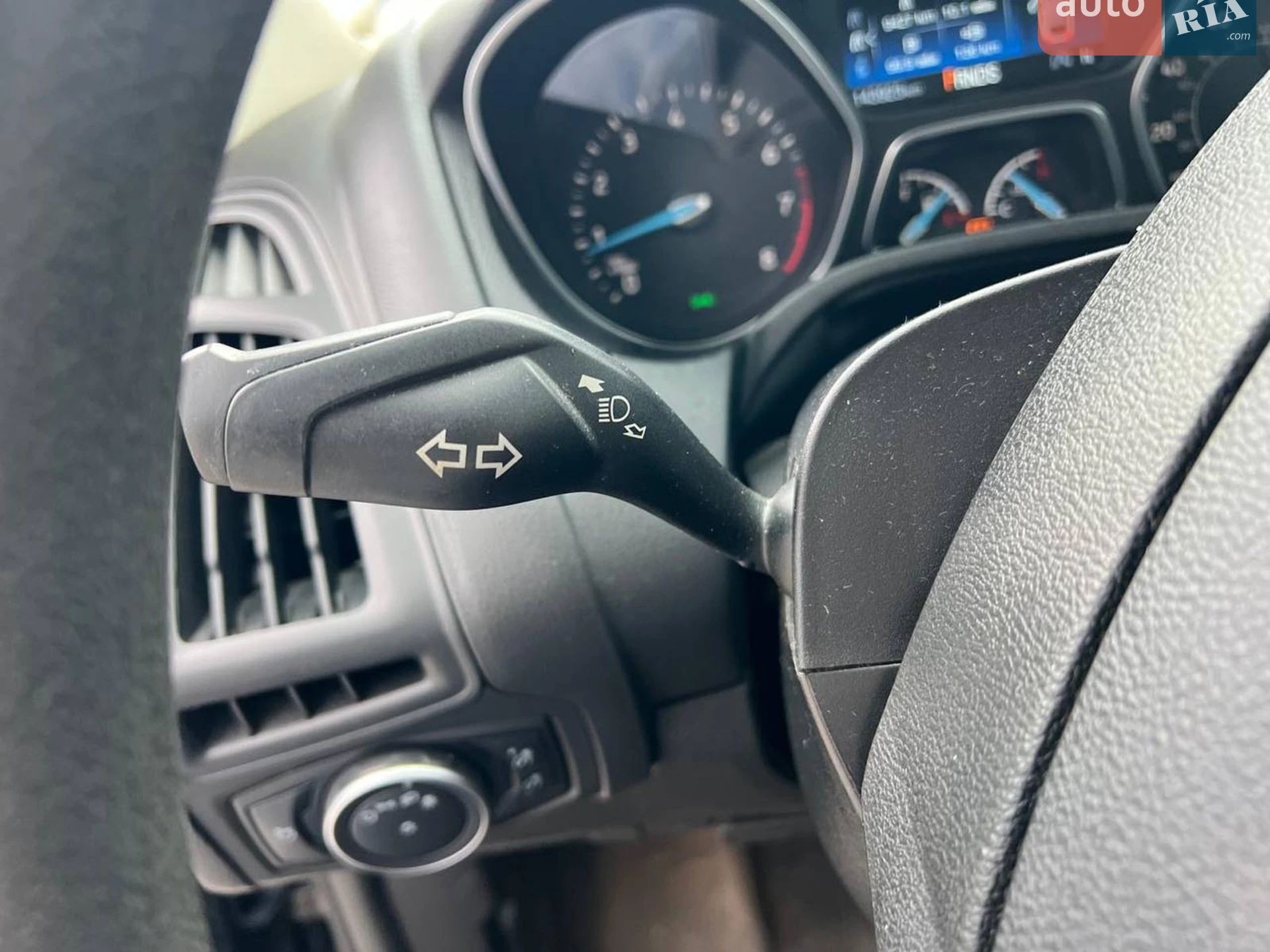 2018 Ford Focus - мініатюра 27