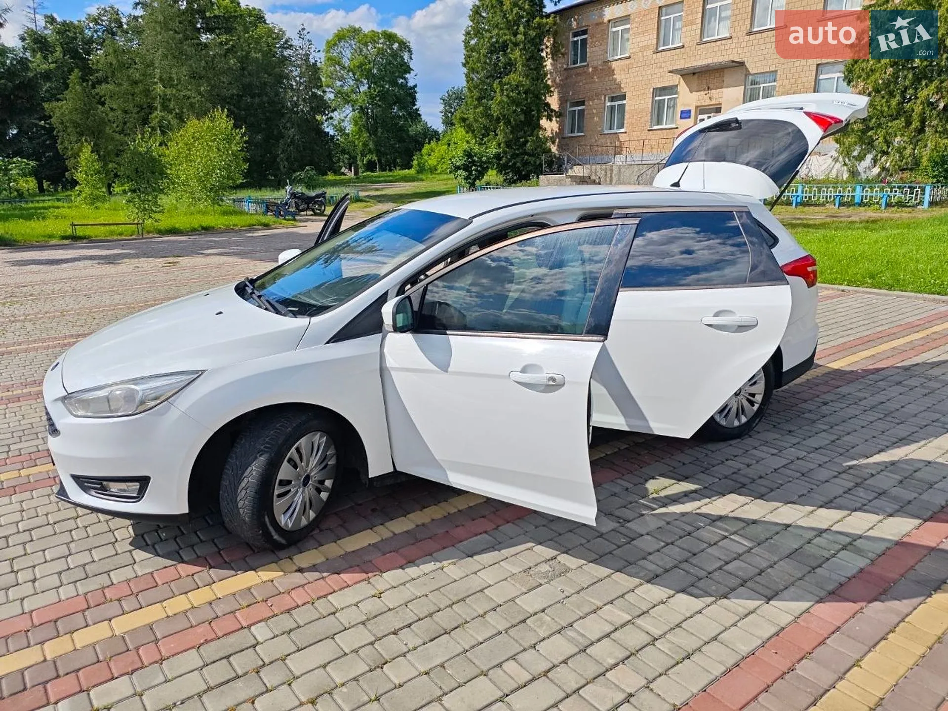 2015 Ford Focus - мініатюра 12