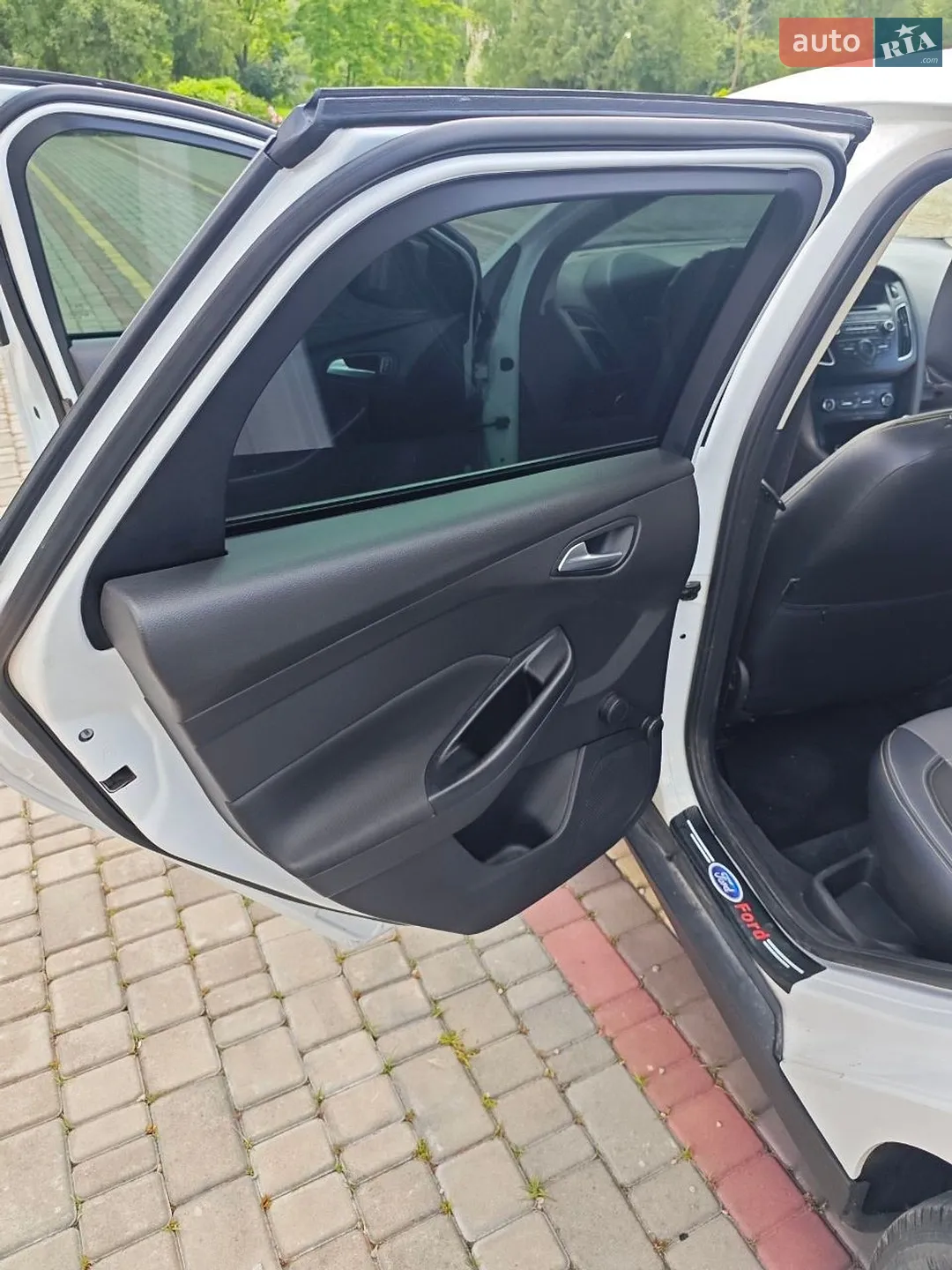 2015 Ford Focus - мініатюра 15