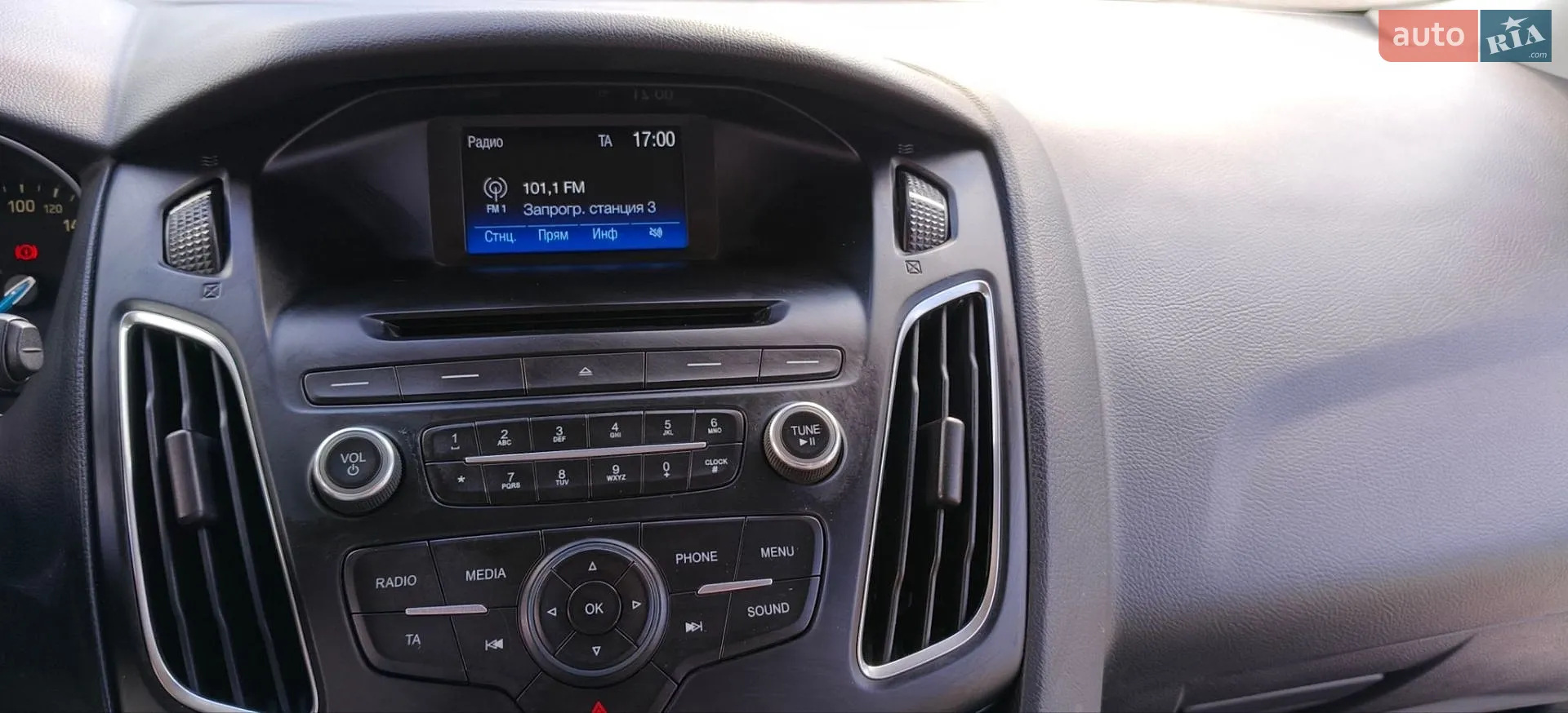 2015 Ford Focus - мініатюра 19