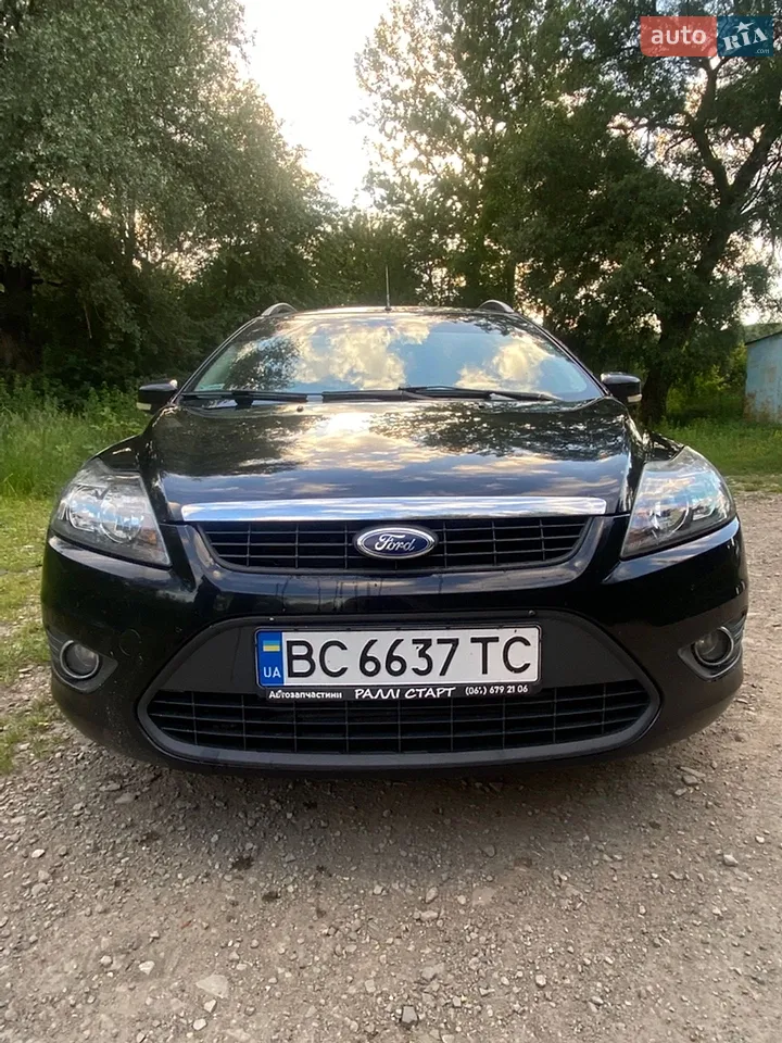 2010 Ford Focus - мініатюра 19