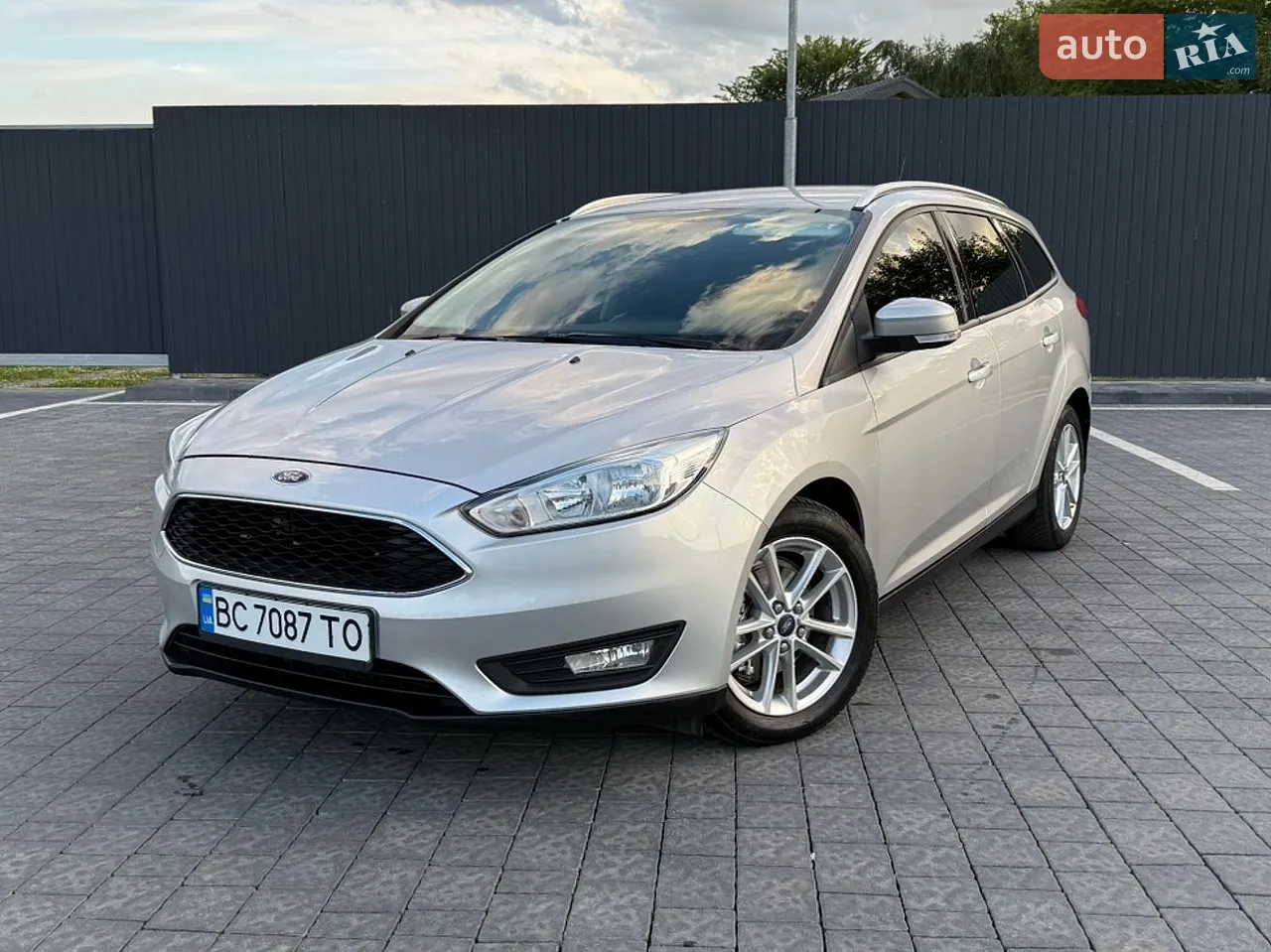 2019 Ford Focus - мініатюра 14