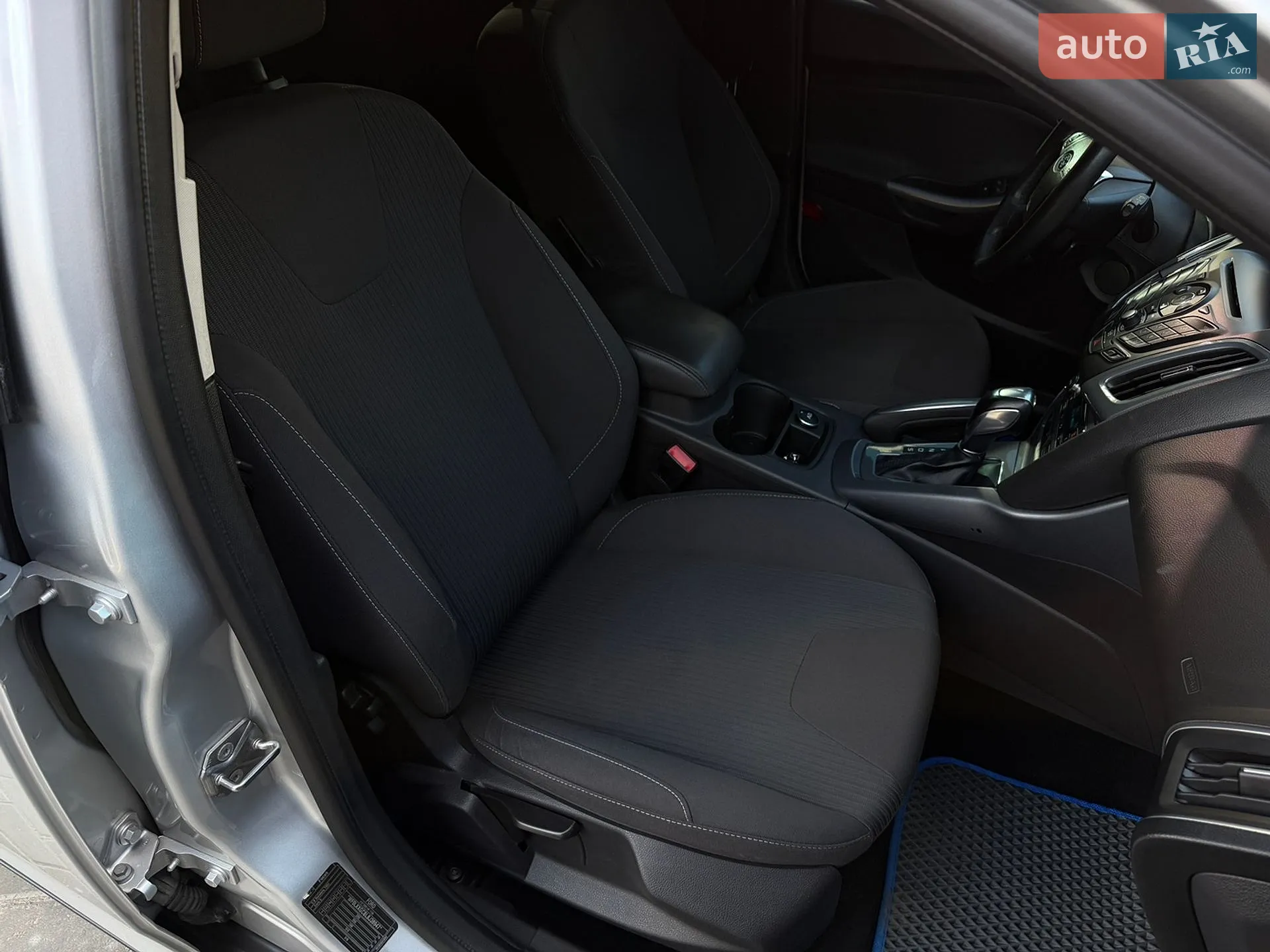 2011 Ford Focus - мініатюра 17
